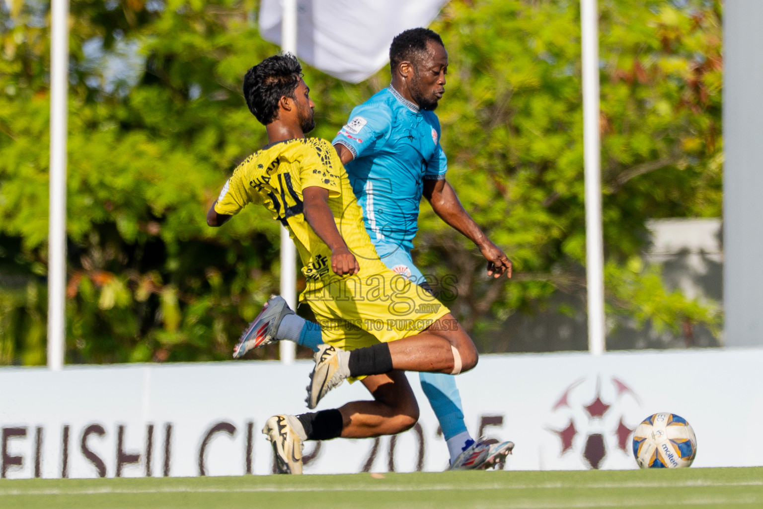 Final Match Irumathi Sports VS Velaa Sports Club in Day 9 of Eydhafushi Cup 2025 held in Eydhafushi Football Stadium at B. Eydhafushi, Maldives on Monday, 15th September 2025. Photos: Arif Rasheed / images.mv