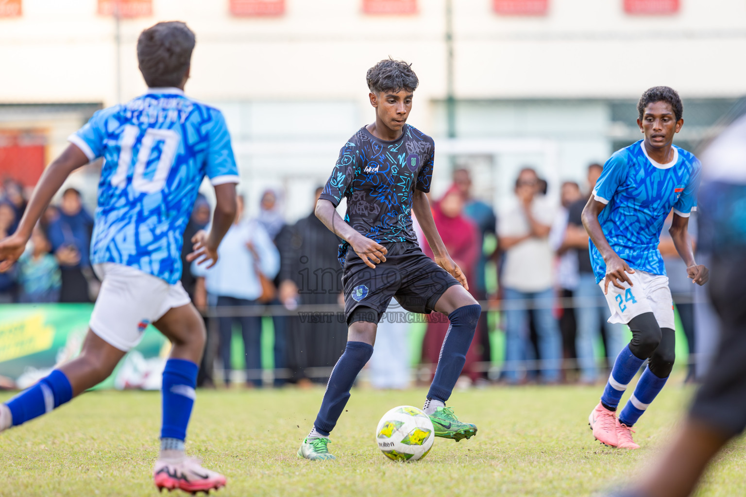 Day 4 of MILO Academy Championship 2024 (U-14) was held in Henveyru Stadium, Male', Maldives on Sunday, 3rd November 2024. Photos: Ismail Thoriq / Images.mv