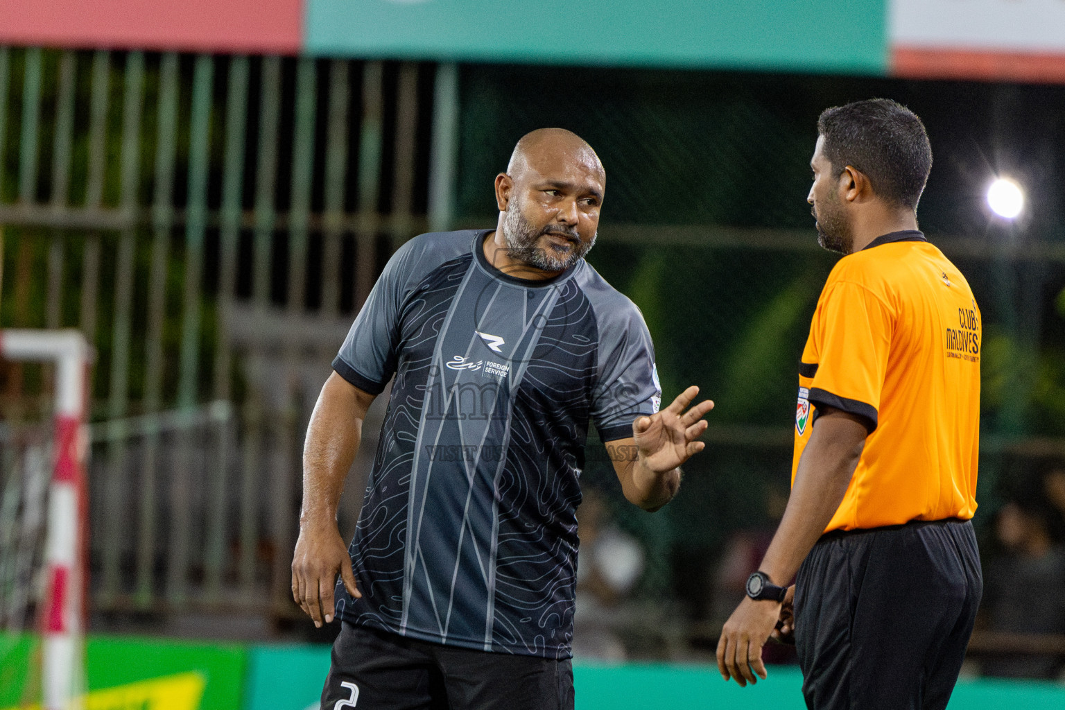 KHAARIJEE VS TEAM BADHAHI in Club Maldives Classic 2024 held in Rehendi Futsal Ground, Hulhumale', Maldives on Tuesday, 3rd September 2024. 
Photos: Nausham Waheed / images.mv