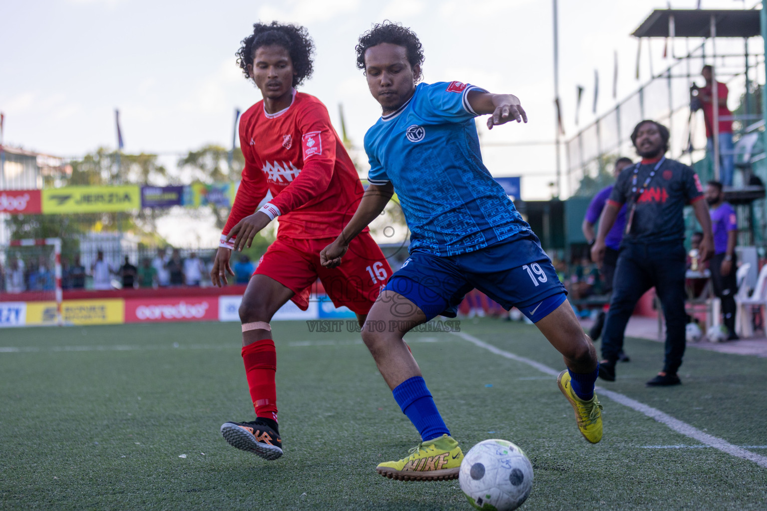 GA Kondey vs GA Gemanafushi in Day 5 of Golden Futsal Challenge 2024 was held on Friday, 19th January 2024, in Hulhumale', Maldives Photos: Mohamed Mahfooz Moosa / images.mv