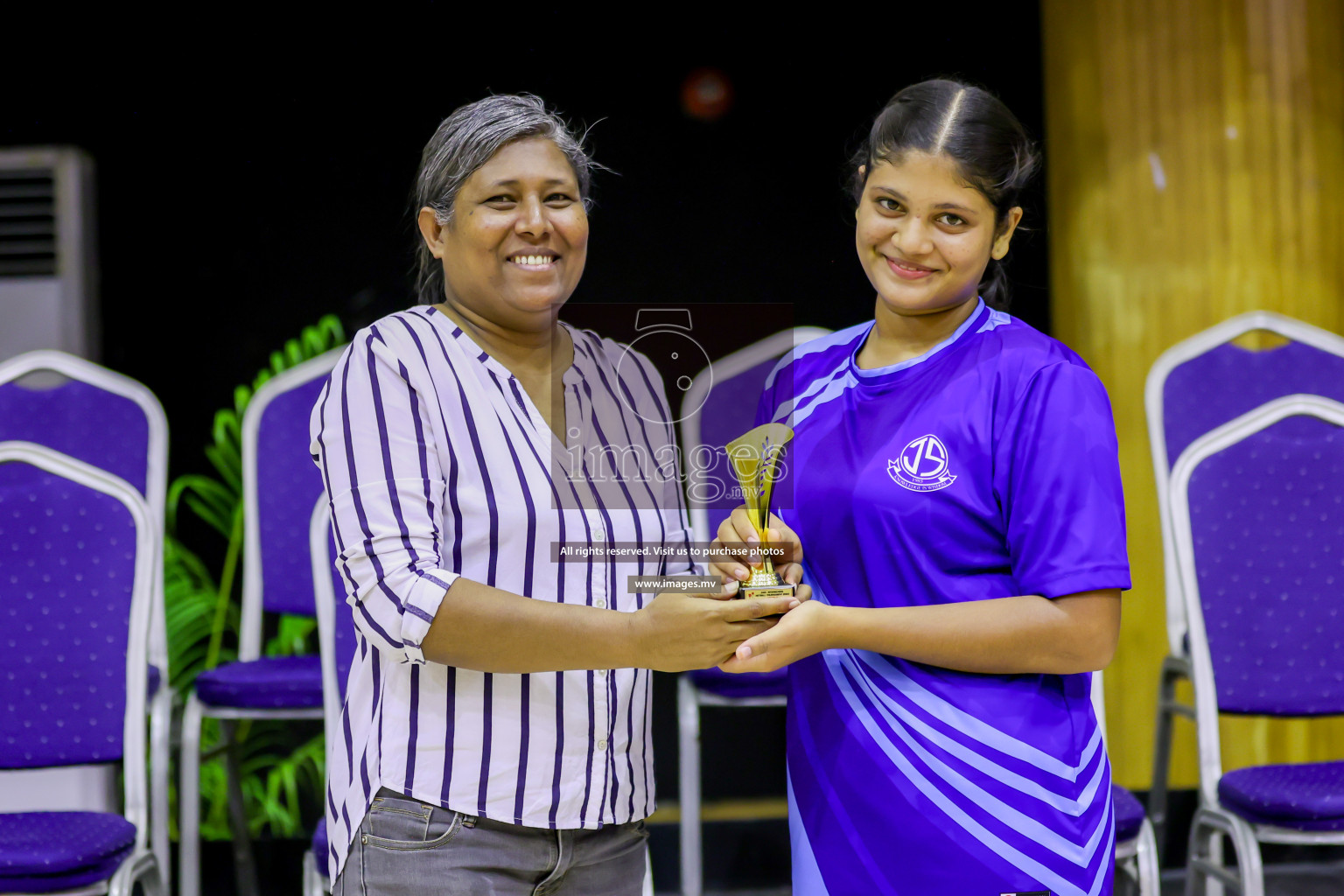 Day 9 of 24th Interschool Netball Tournament 2023 was held in Social Center, Male', Maldives on 4th November 2023. Photos: Hassan Simah / images.mv