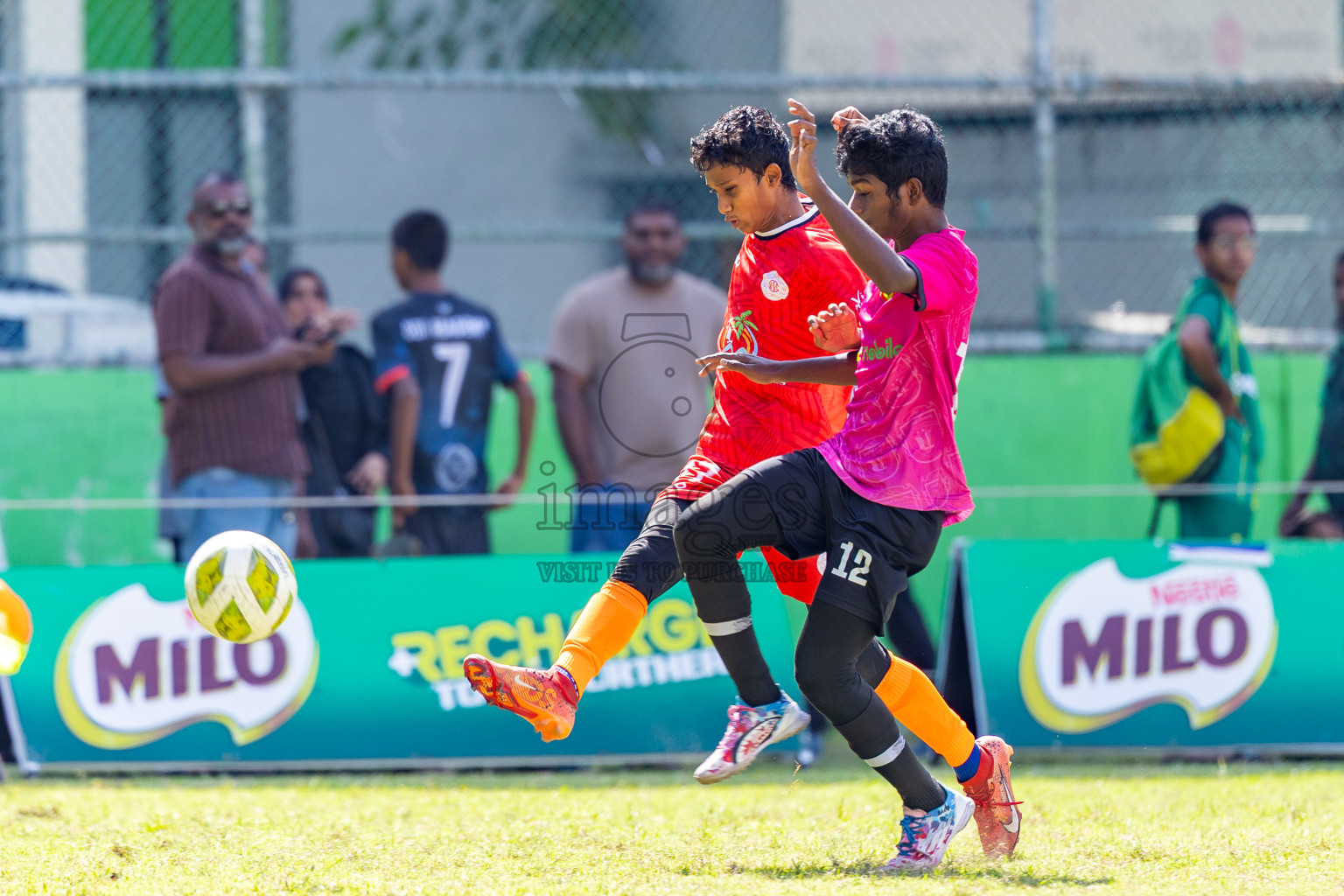 Day 5 of MILO Academy Championship 2025 (U14) was held on Monday, 3rd November 2025 at Henveiru Football Grounds, Male', Maldives . 

Photos: Mohamed Mahfooz Moosa / images.mv