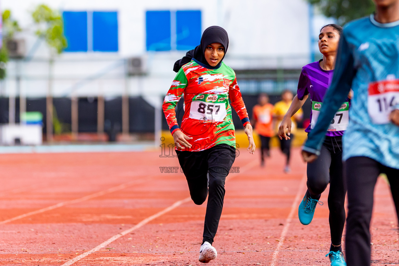 Day 5 of Inter-school Athletics Championship 2025 held in Ekuveni Synthetic Track, Male', Maldives on Saturday, 11th October 2025. Photos by: Nausham Waheed / Images.mv