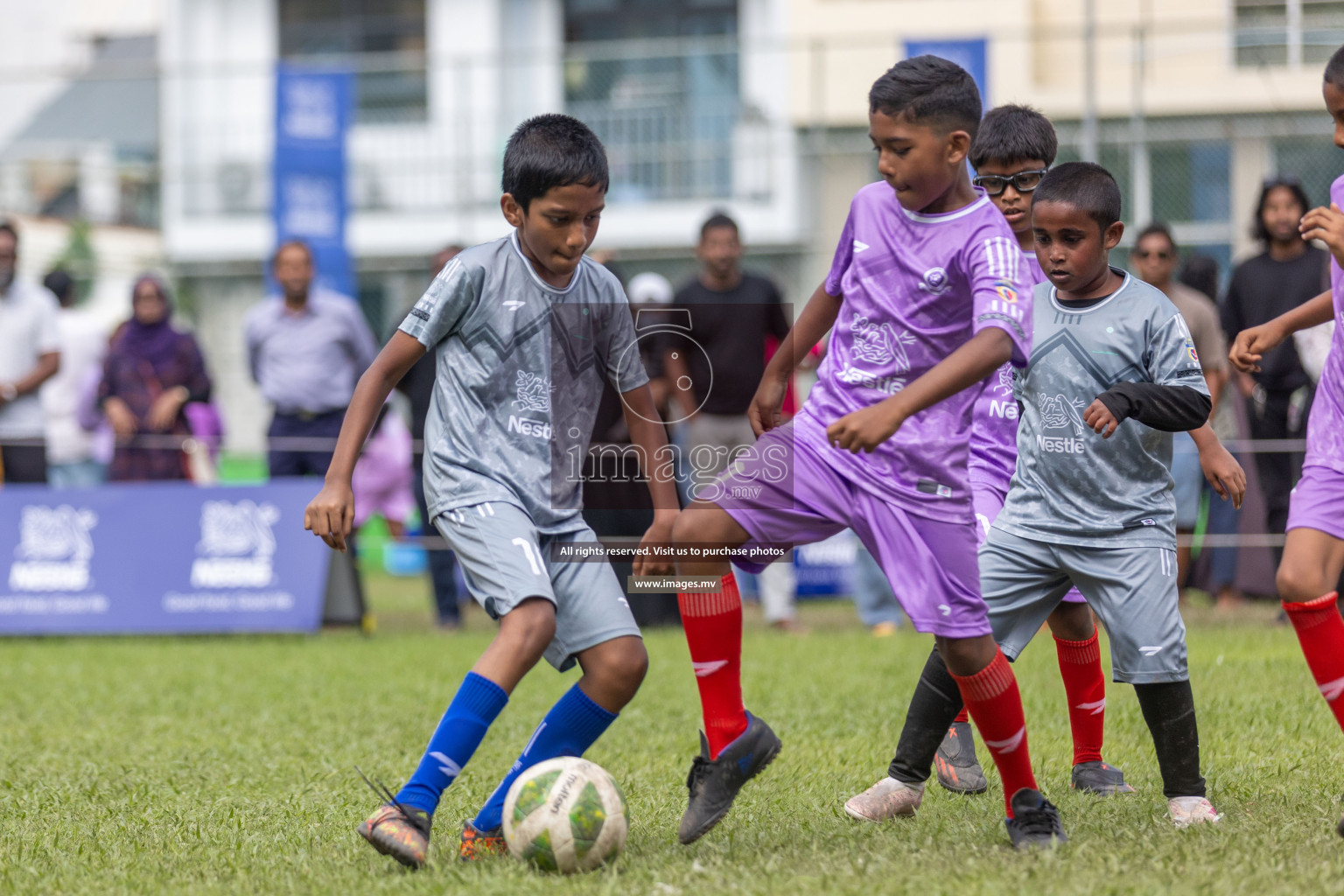 Day 2 of Nestle kids football fiesta, held in Henveyru Football Stadium, Male', Maldives on Thursday, 12th October 2023 Photos: Shuu Abdul Sattar / mages.mv