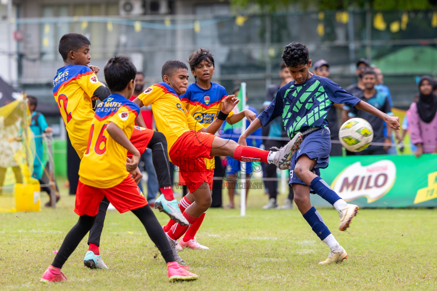 Day 2 of MILO Academy Championship 2024 - U12 was held at Henveiru Grounds in Male', Maldives on Friday, 5th July 2024.
Photos: Ismail Thoriq / images.mv