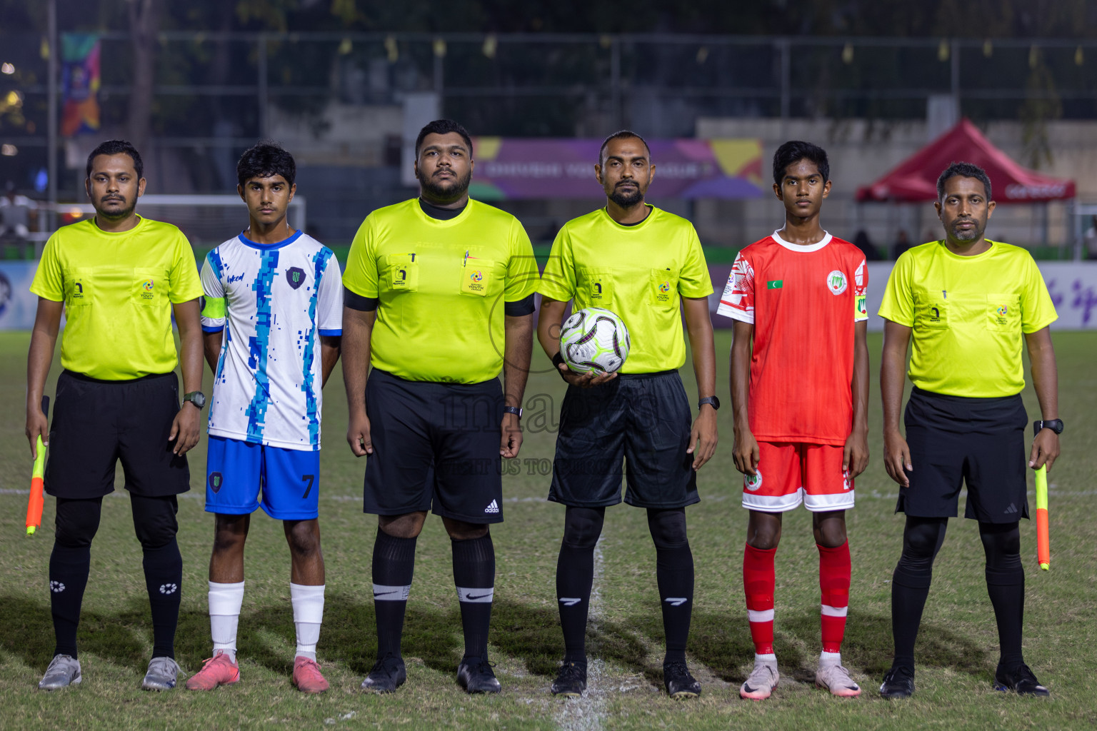 Super United Sports vs Huriyya (U16) in Day 8 of Dhivehi Youth League 2024 held at Henveiru Stadium on Monday, 2nd December 2024. Photos: Mohamed Mahfooz Moosa / Images.mv