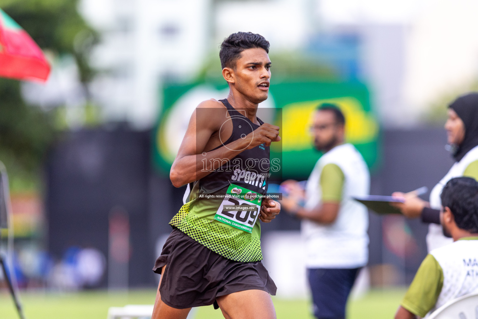 Day 2 of National Athletics Championship 2023 was held in Ekuveni Track at Male', Maldives on Friday, 24th November 2023. Photos: Nausham Waheed / images.mv