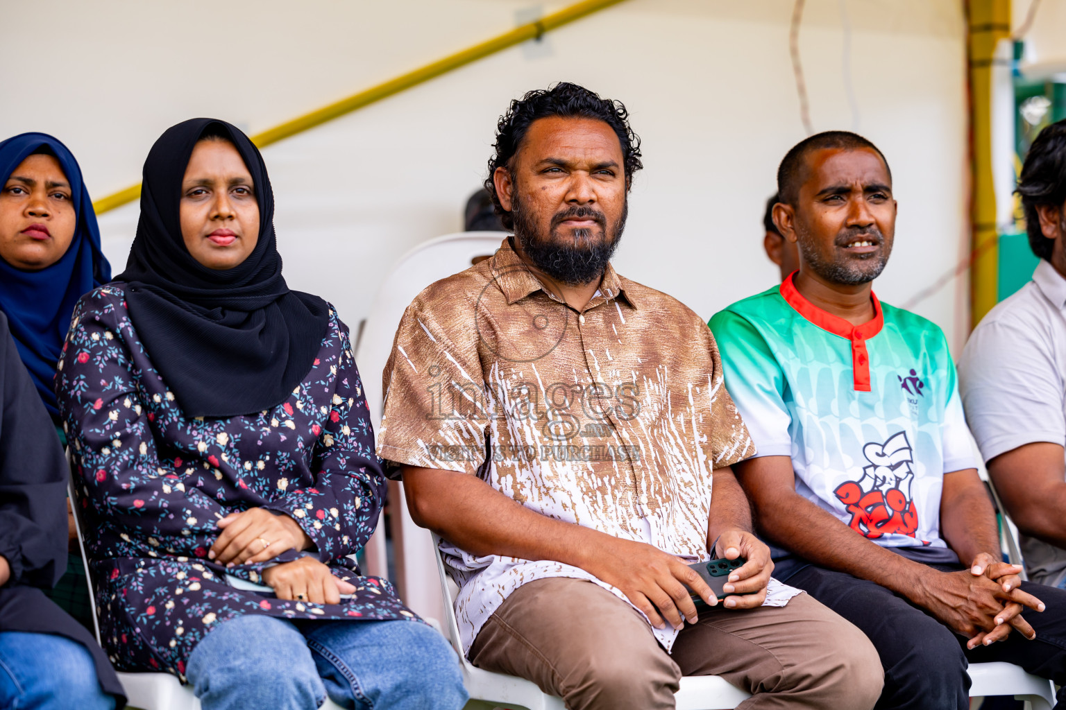 Raiymandhoo FC vs Dee Cee Jay SC in Day 1 of Laamehi Dhiggaru Ekuveri Futsal Challenge 2024 was held on Friday, 26th July 2024, at Dhiggaru Futsal Ground, Dhiggaru, Maldives Photos: Nausham Waheed / images.mv