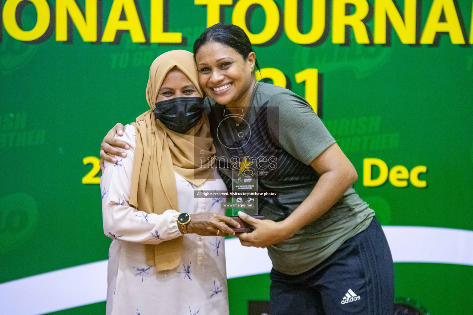 Kulhudhuffushi Youth & R.C vs Club Green Streets in the Finals of Milo National Netball Tournament 2021 (Women's) held on 5th December 2021 in Male', Maldives Photos: Ismail Thoriq / images.mv