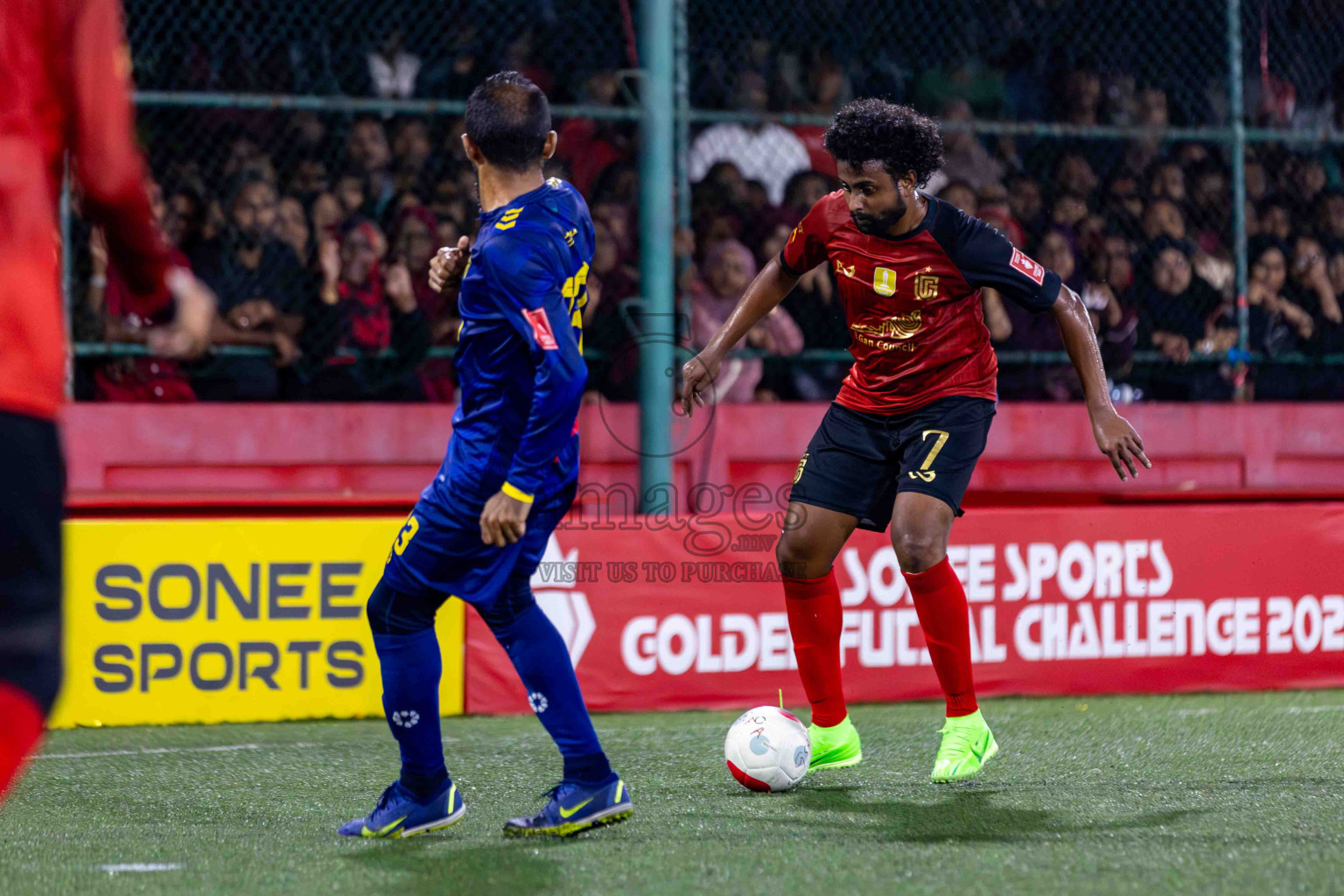 L. Gan VS B. Eydhafushi in the Finals of Golden Futsal Challenge 2024 which was held on Thursday, 7th March 2024, in Hulhumale', Maldives. 
Photos: Hassan Simah / images.mv