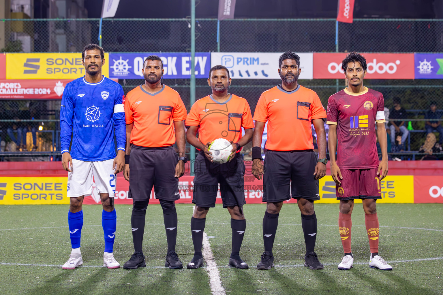 V Keyodhoo vs ADh Mahibadhoo on Day 34 of Golden Futsal Challenge 2024 was held on Monday, 19th February 2024, in Hulhumale', Maldives
Photos: Ismail Thoriq / images.mv