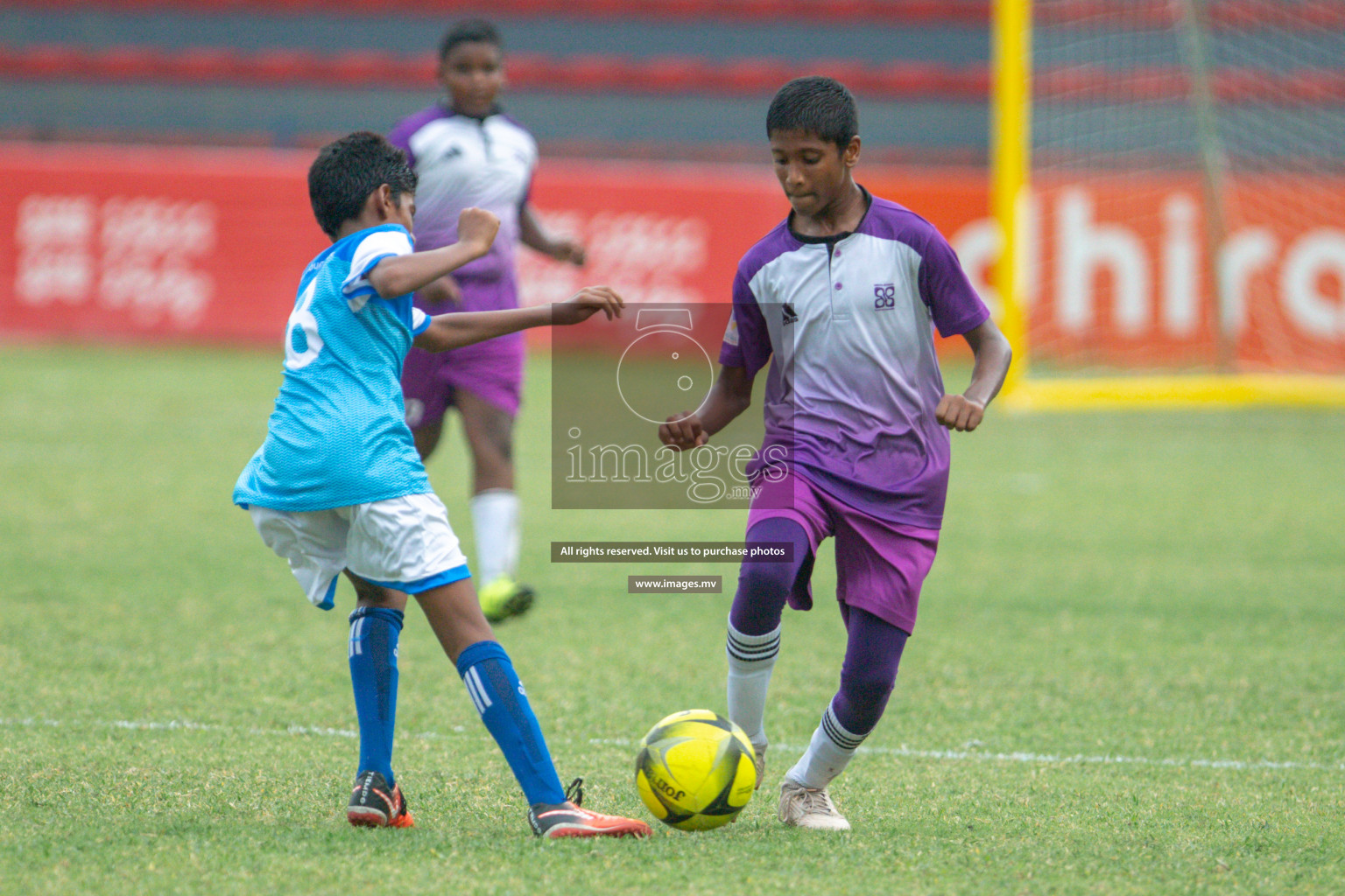 Hiriya School vs LH.EDU.CENTRE in MAMEN Inter School Football Tournament 2019 (U13) in Male, Maldives on 19th April 2019 Photos: Hassan Simah/images.mv