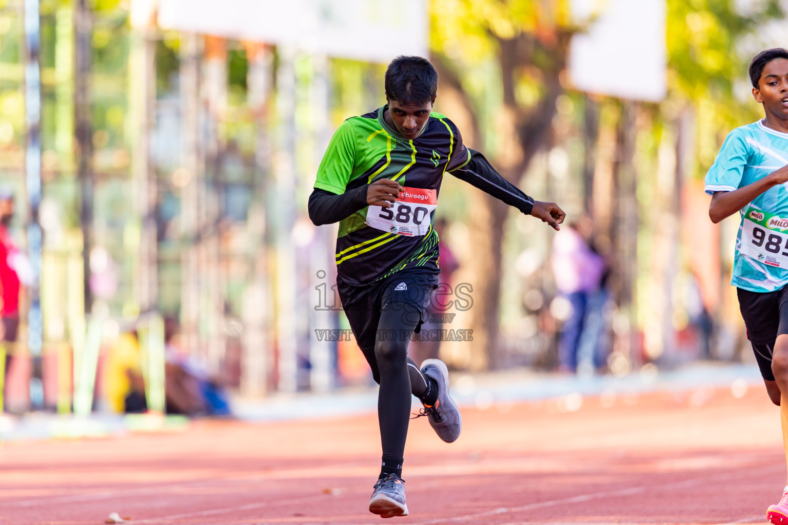 Day 1 of Inter-school Athletics Championship 2025 held in Ekuveni Synthetic Track, Male', Maldives on Monday, 06th October 2025. Photos by: Nausham Waheed / Images.mv