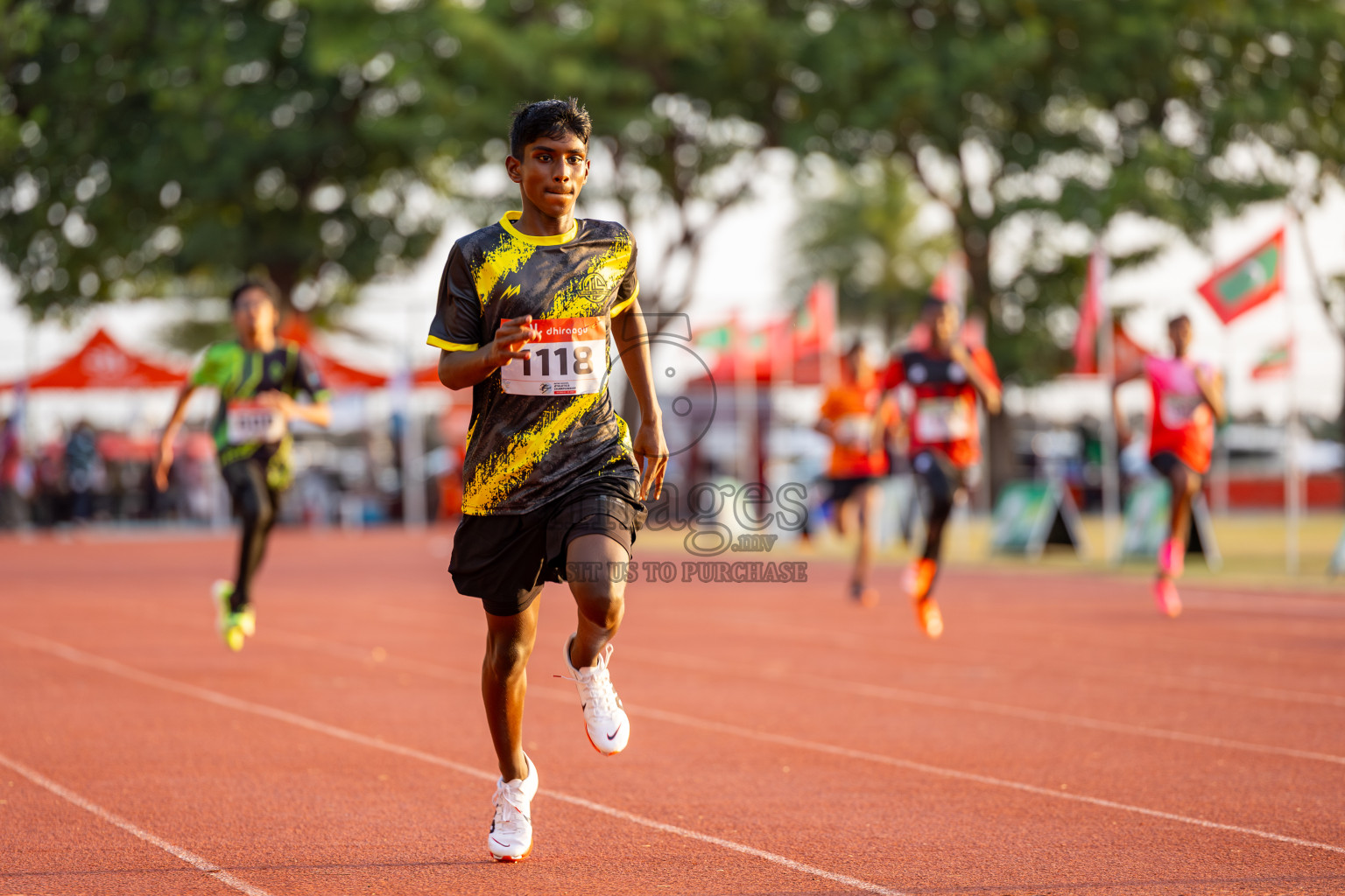 Day 1 of Inter-school Athletics Championship 2025 held in Ekuveni Synthetic Track, Male', Maldives on Monday, 06th October 2025. Photos by: Ismail Thoriq / Images.mv
