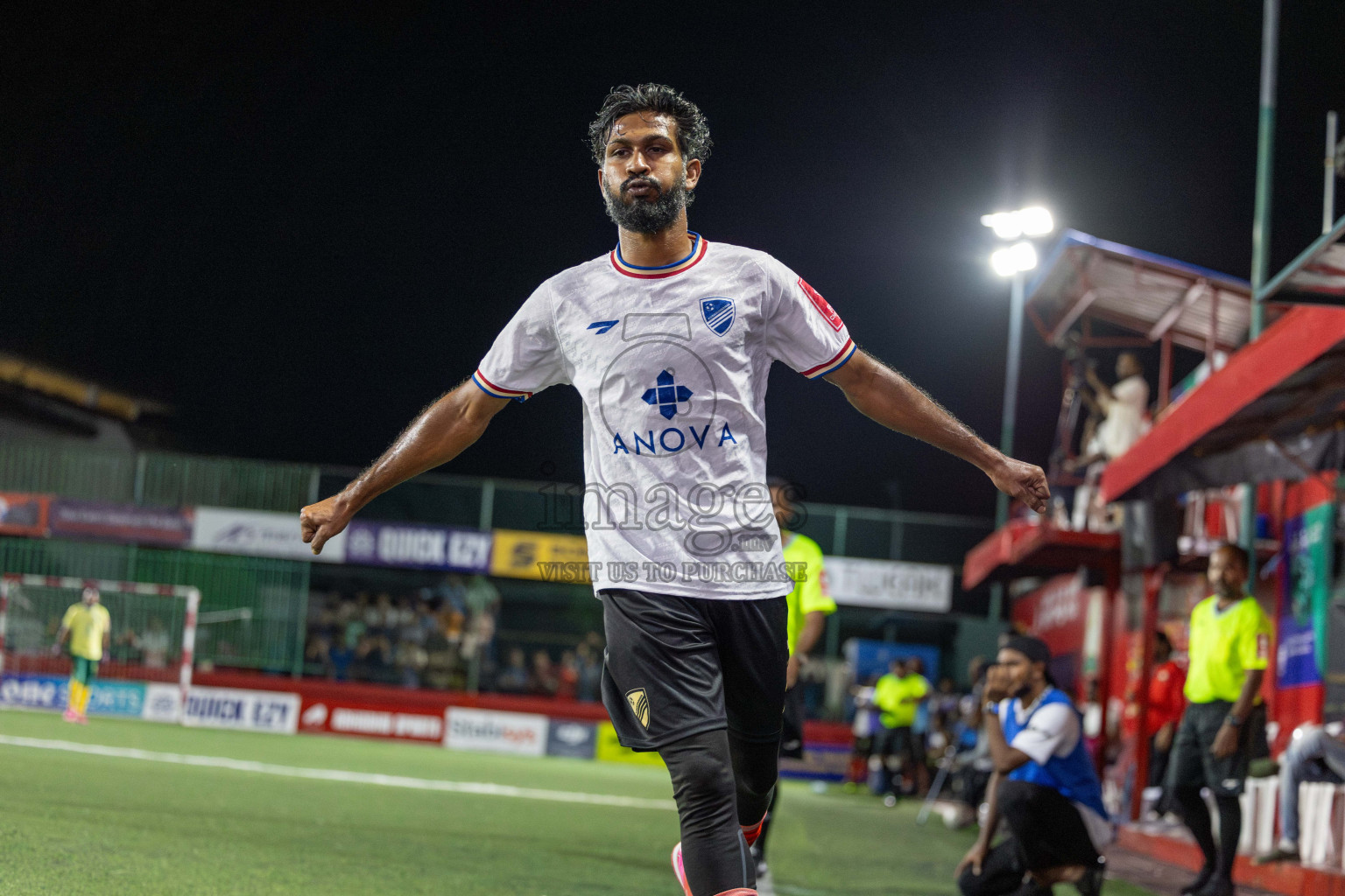 Kuda Huvadhoo vs Mulak in zone round on Day 29 of Golden Futsal Challenge 2025 was held on Sunday , 2nd February 2025, in Hulhumale', Maldives. Photos: Shuu Abdul Sattar / images.mv