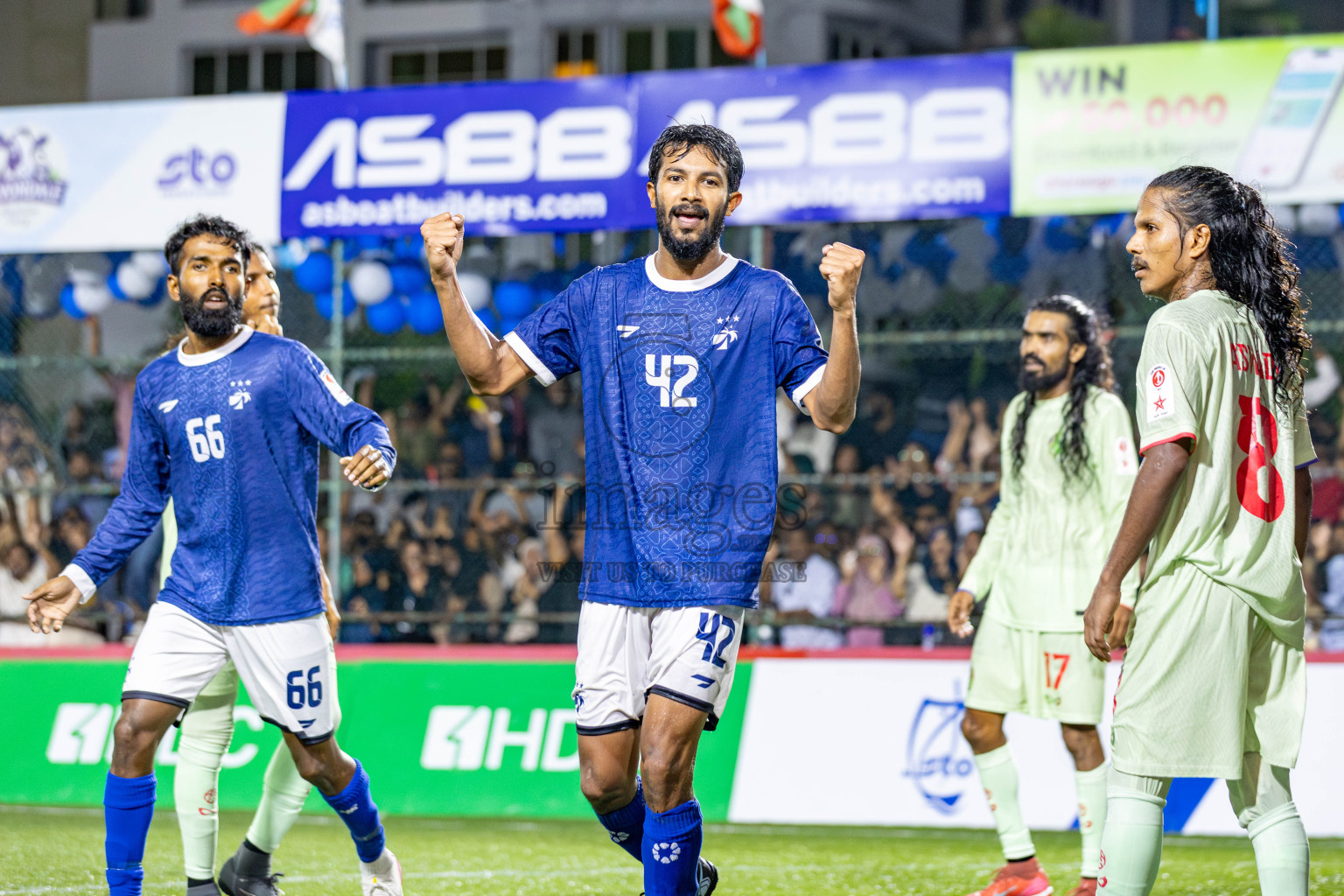 RRC vs MACL in the Quarter Finals of Club Maldives Cup 2025 was held in Rehendhi Futsal Ground, Hulhumale', Maldives on Friday, 17th October 2025. 
Photos: Ismail Thoriq, Hassan Simah / images.mv