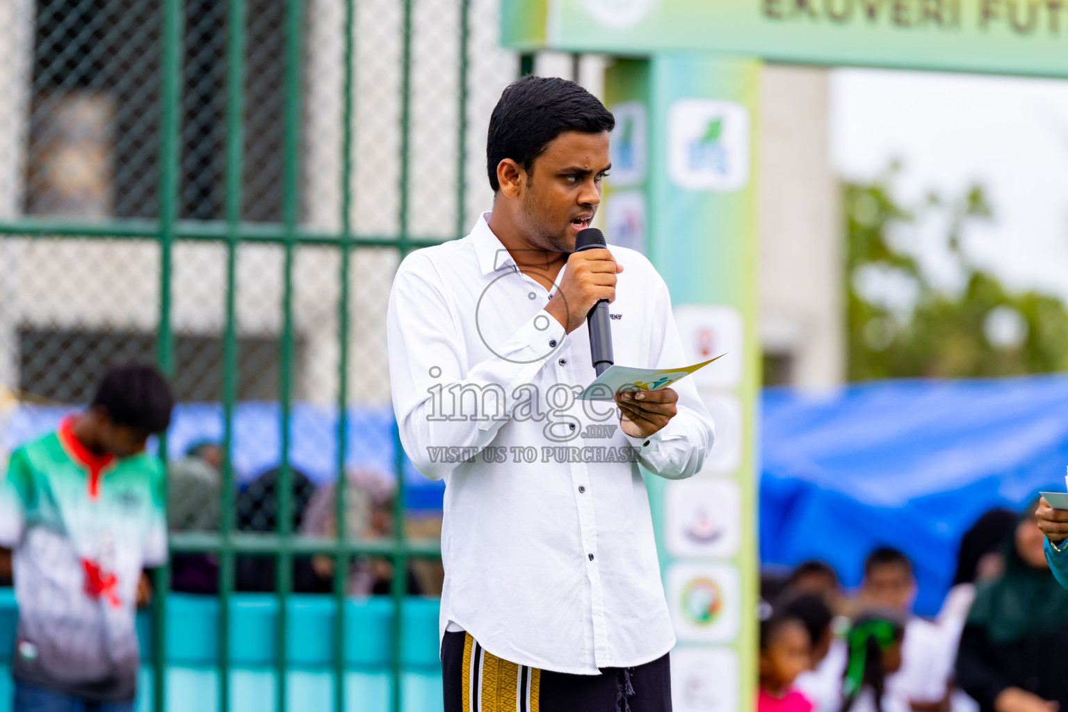 Raiymandhoo FC vs Dee Cee Jay SC in Day 1 of Laamehi Dhiggaru Ekuveri Futsal Challenge 2024 was held on Friday, 26th July 2024, at Dhiggaru Futsal Ground, Dhiggaru, Maldives Photos: Nausham Waheed / images.mv