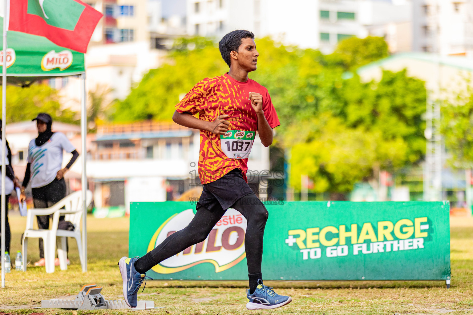 Day 3 of Inter-school Athletics Championship 2025 held in Ekuveni Synthetic Track, Male', Maldives on Wednesday, 08th October 2025. Photos by: Areef Adam  / Images.mv