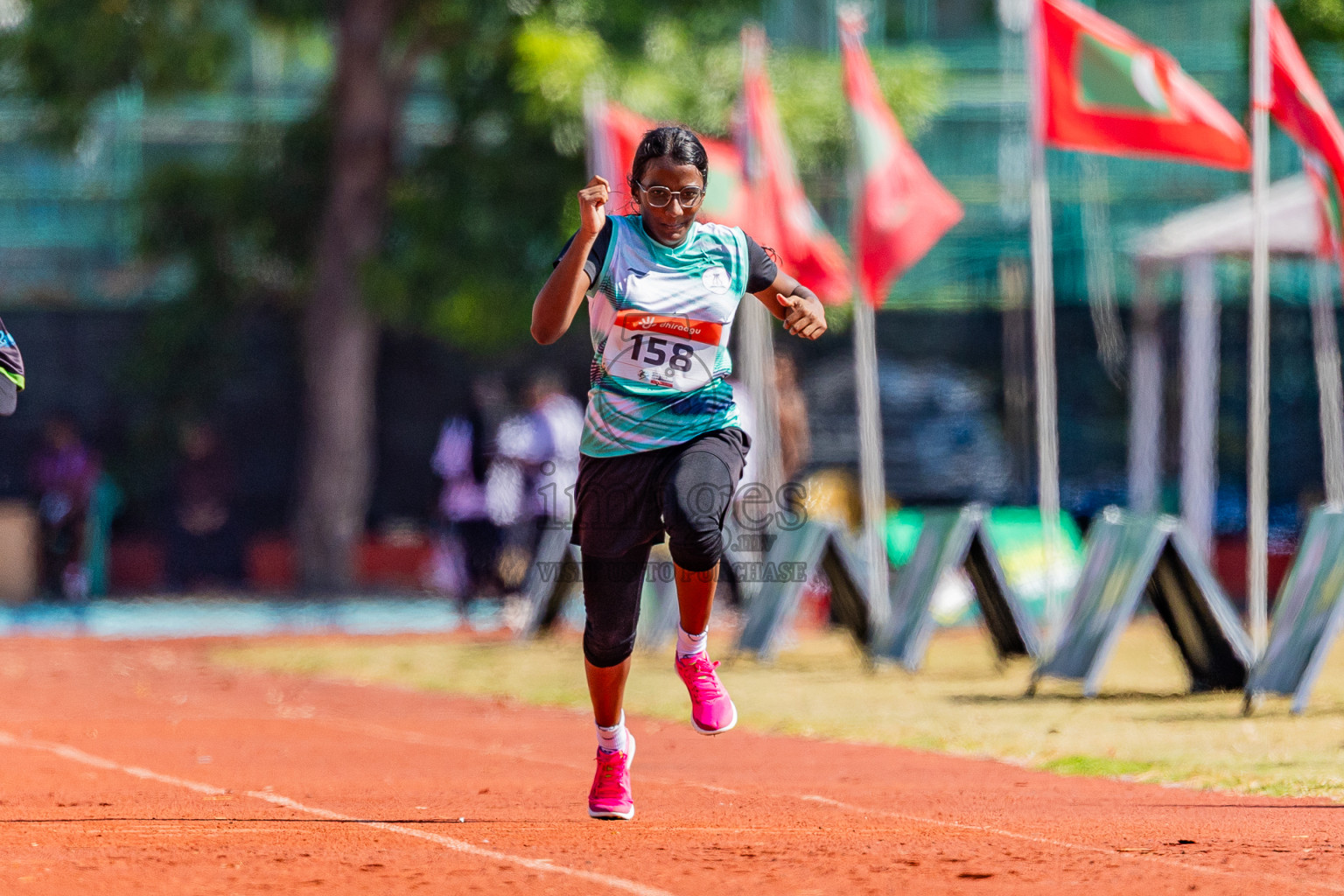 Day 1 of Inter-school Athletics Championship 2025 held in Ekuveni Synthetic Track, Male', Maldives on Monday, 06th October 2025. Photos by: Areef Adam  / Images.mv