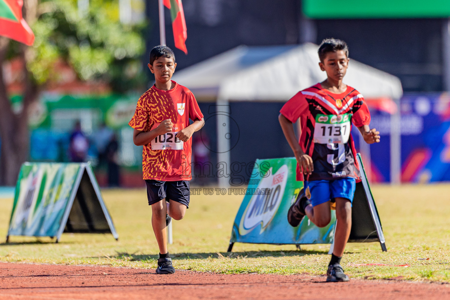 Day 1 of Inter-school Athletics Championship 2025 held in Ekuveni Synthetic Track, Male', Maldives on Monday, 06th October 2025. Photos by: Areef Adam  / Images.mv
