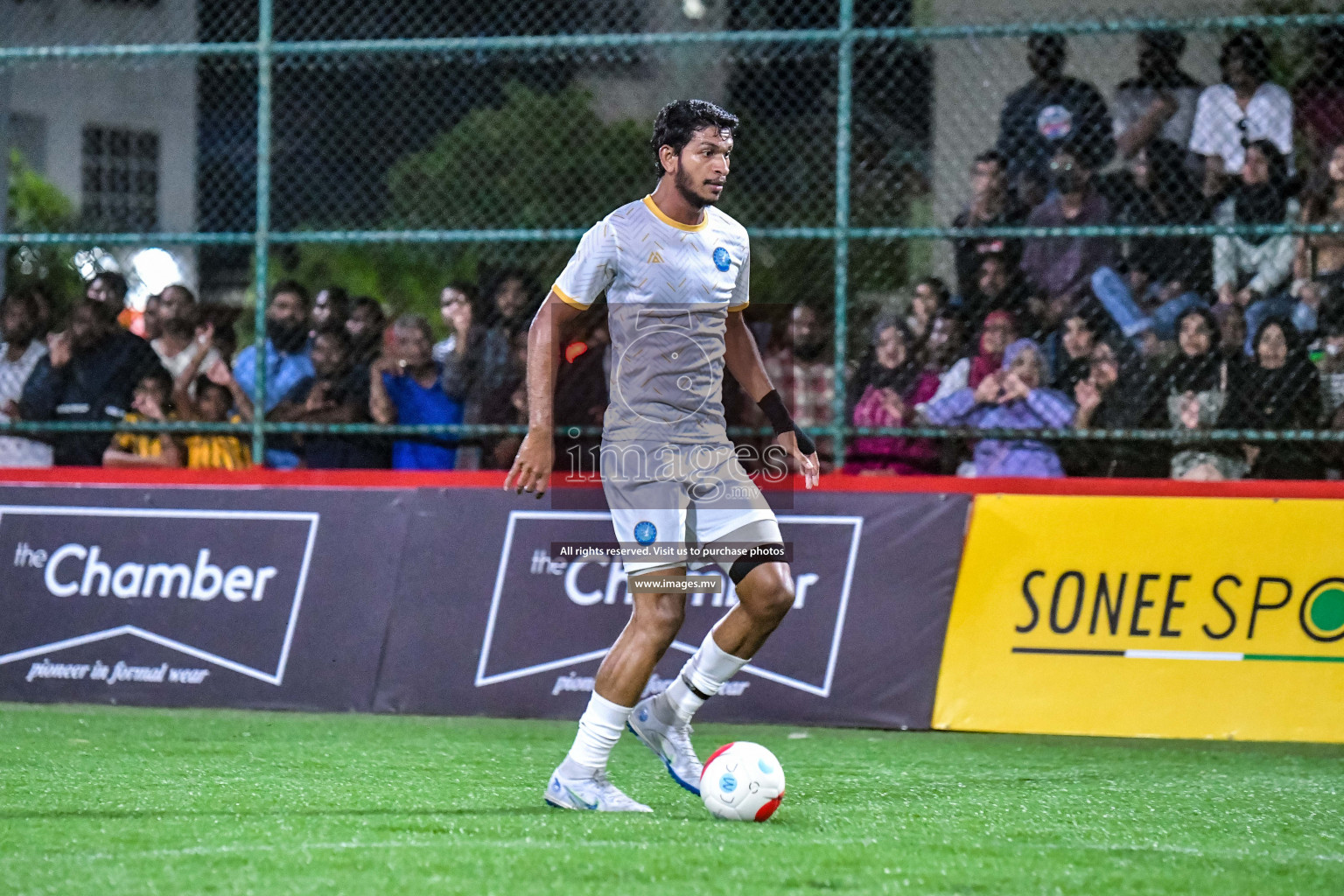 Team Fenaka vs Team Civil Court in Club Maldives Cup 2022 was held in Hulhumale', Maldives on Friday, 14th October 2022. Photos: Nausham Waheed / images.mv