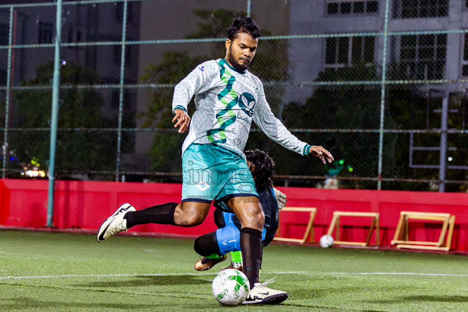 Dharumavantha vs Smatown FC in Day 1 of Office League 2025 was held on Wednesday, 16th April 2025 in Hulhumale', Maldives. Photos: Nausham Waheed / images.mv