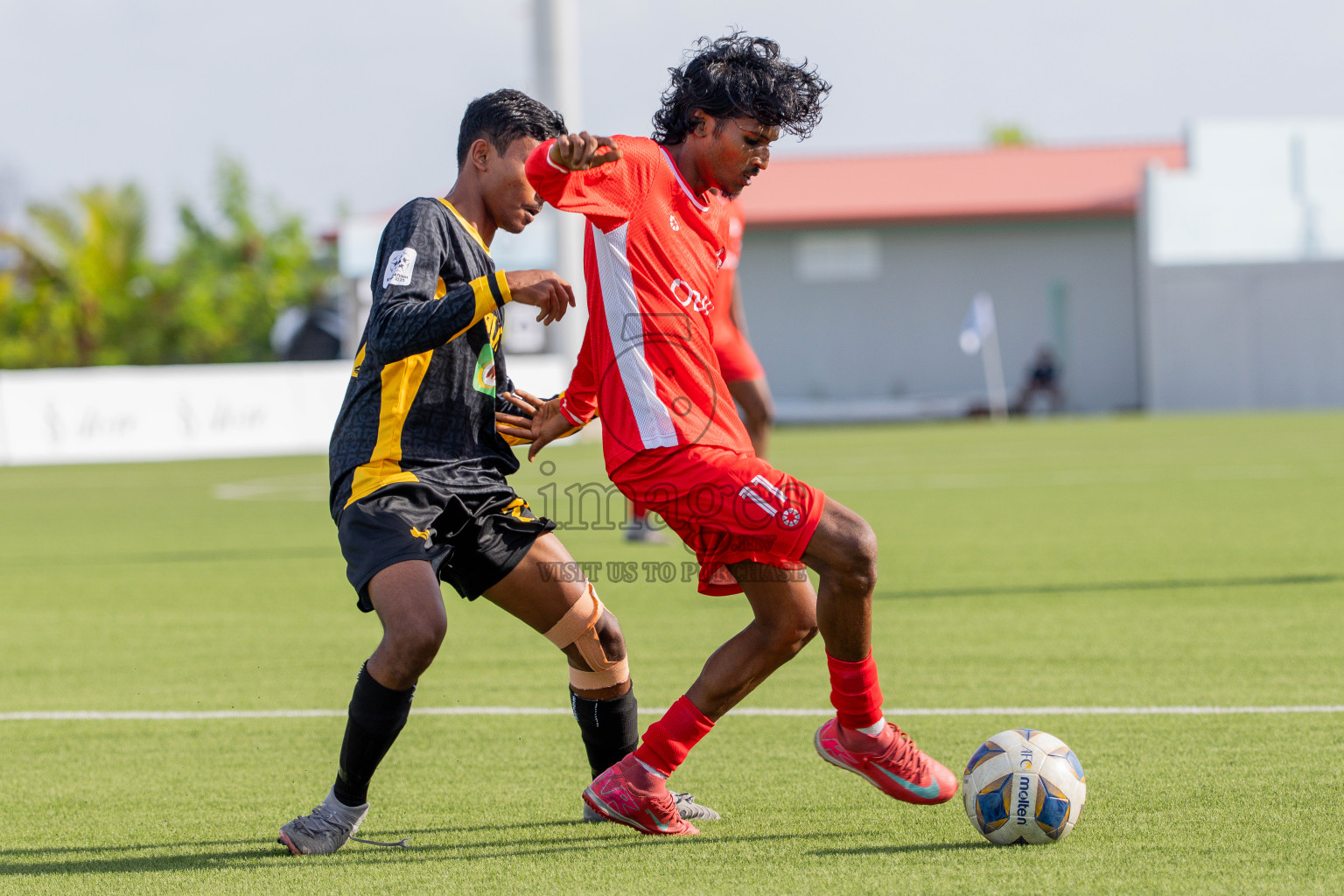 CC Sports Club VS Aajeelakah Eydhafushi FA in Day 6 of Eydhafushi Cup 2025 held in Eydhafushi Football Stadium at B. Eydhafushi, Maldives on Wednesday, 10th September 2025. Photos: Arif Rasheed / images.mv