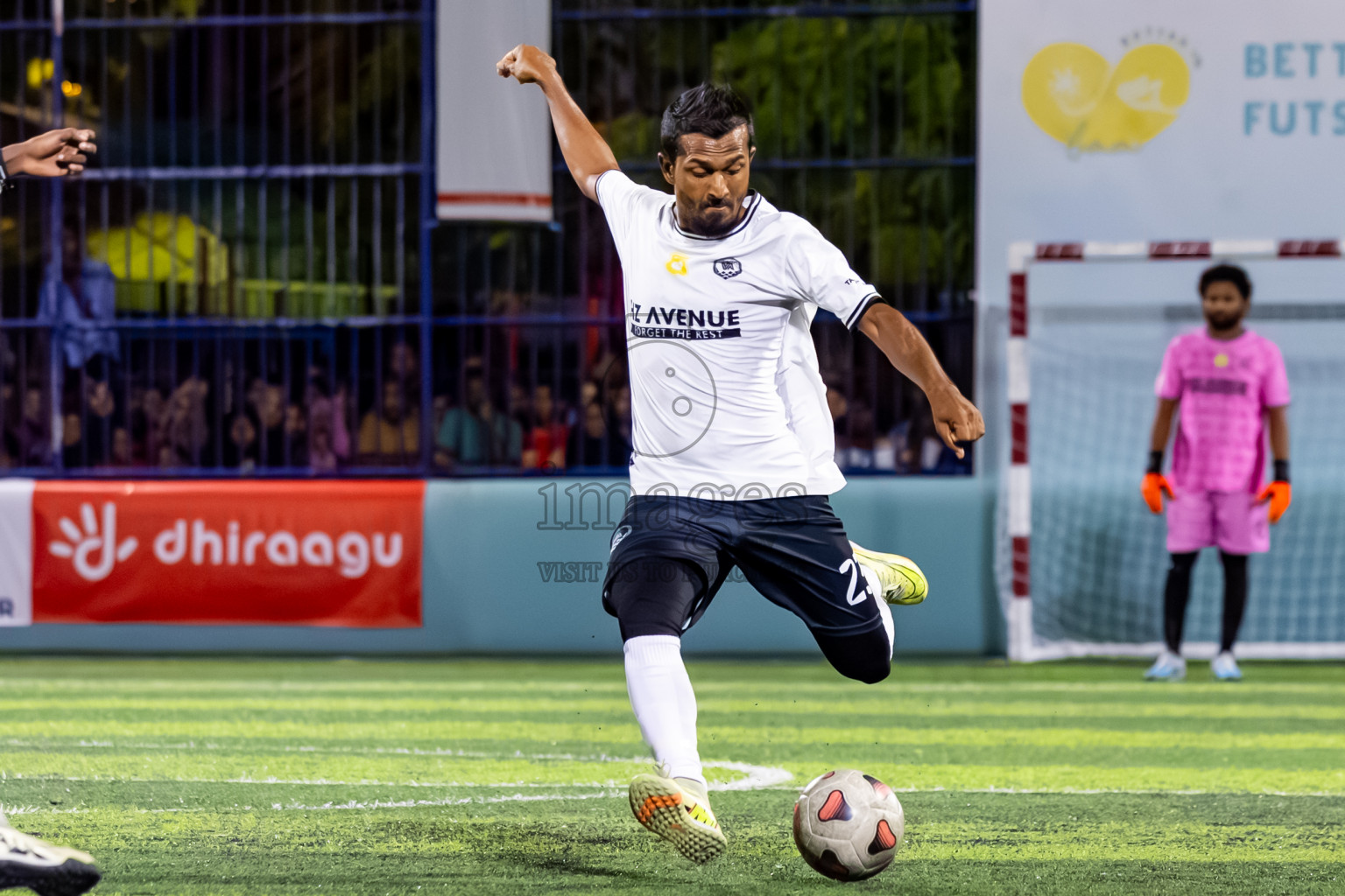 Fehendhoo vs Eydhafushi in Day 7 of Better in Baa Futsal Fiesta 2025 Men's division held in B. Eydhafushi, Maldives on Tuesday, 11th November 2025. Photos: Nausham Waheed / images.mv