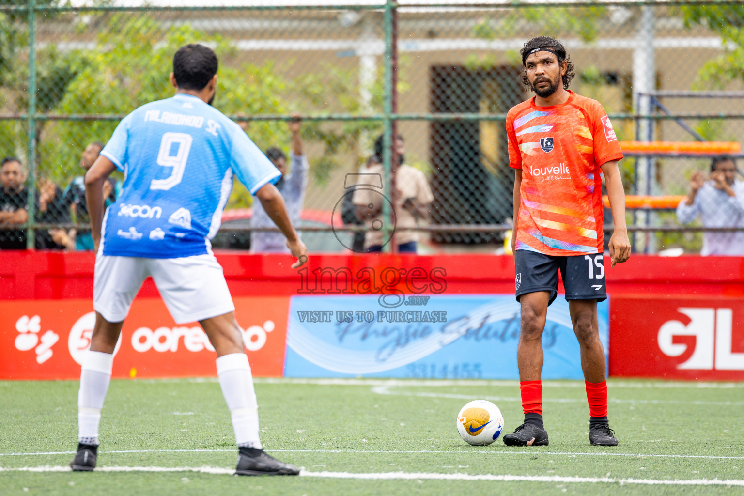 Sh Kanditheemu vs Sh Milandhoo in Day 21 of Golden Futsal Challenge 2025 was held on Saturday , 25th January 2025, in Hulhumale', Maldives.
Photos: Ismail Thoriq / images.mv