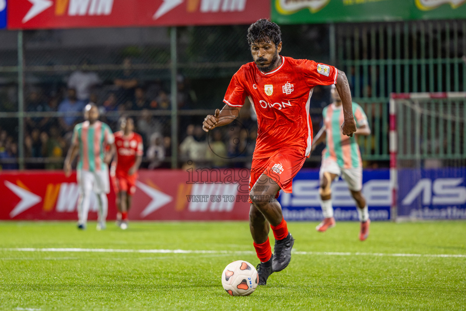 Joali Maldives vs Club Combination (Eydhafushi) in Kings Cup of Club Maldives 2025 was held in Rehendhi Futsal Ground, Hulhumale', Maldives on Saturday, 6th September 2025. Photos: Ismail Thoriq / images.mv