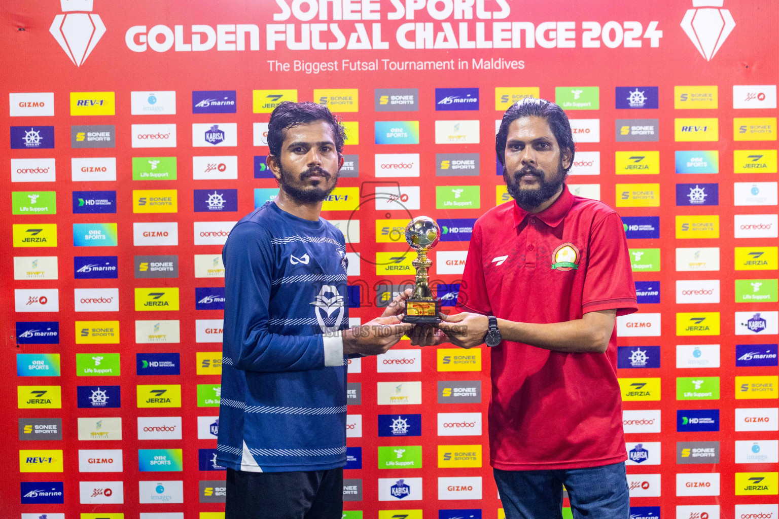 K Gaafaru vs Dhandimgu in Round of 16 on Day 40 of Golden Futsal Challenge 2024 which was held on Tuesday, 27th February 2024, in Hulhumale', Maldives Photos: Ismail Thoriq / images.mv