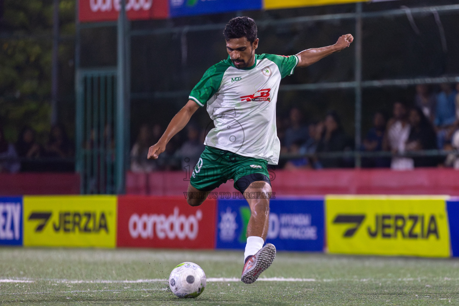 R Alifushi vs R Maduvvari in Day 8 of Golden Futsal Challenge 2024 was held on Monday, 22nd January 2024, in Hulhumale', Maldives Photos: Mohamed Mahfooz Moosa / images.mv