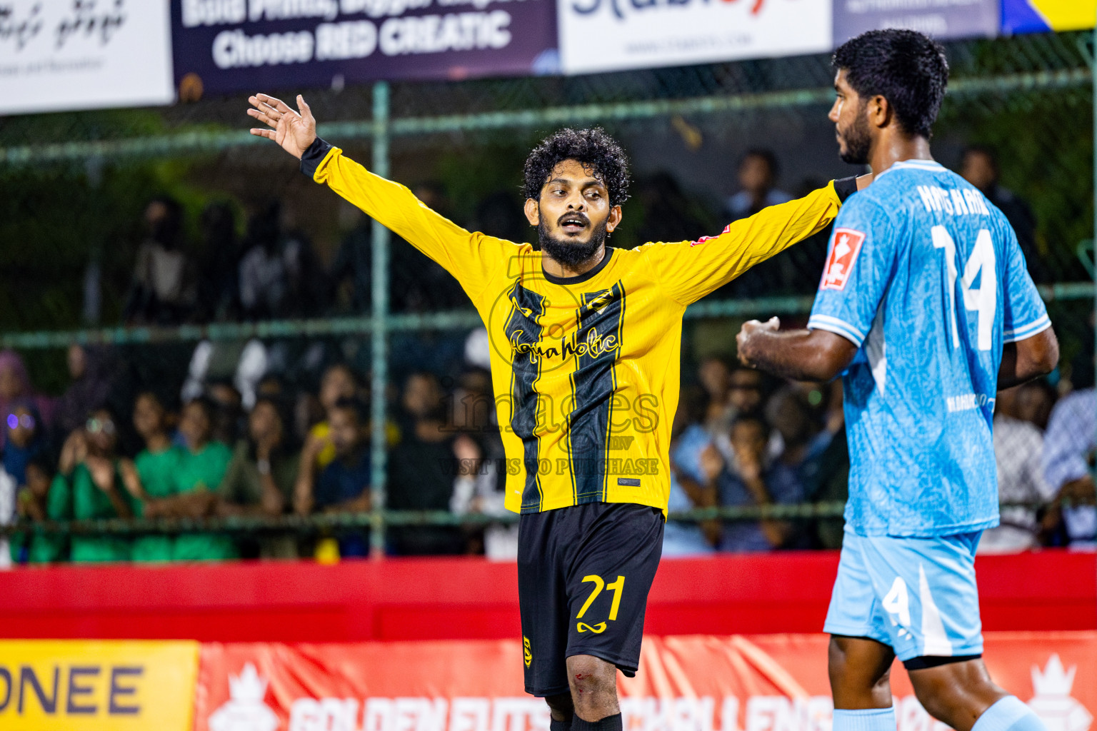 HA Dhidhdhoo vs HA Vashafaru in Day 5 of Golden Futsal Challenge 2025 on Thursday, 9th January 2025, in Hulhumale', Maldives Photos: Nausham waheed / images.mv
