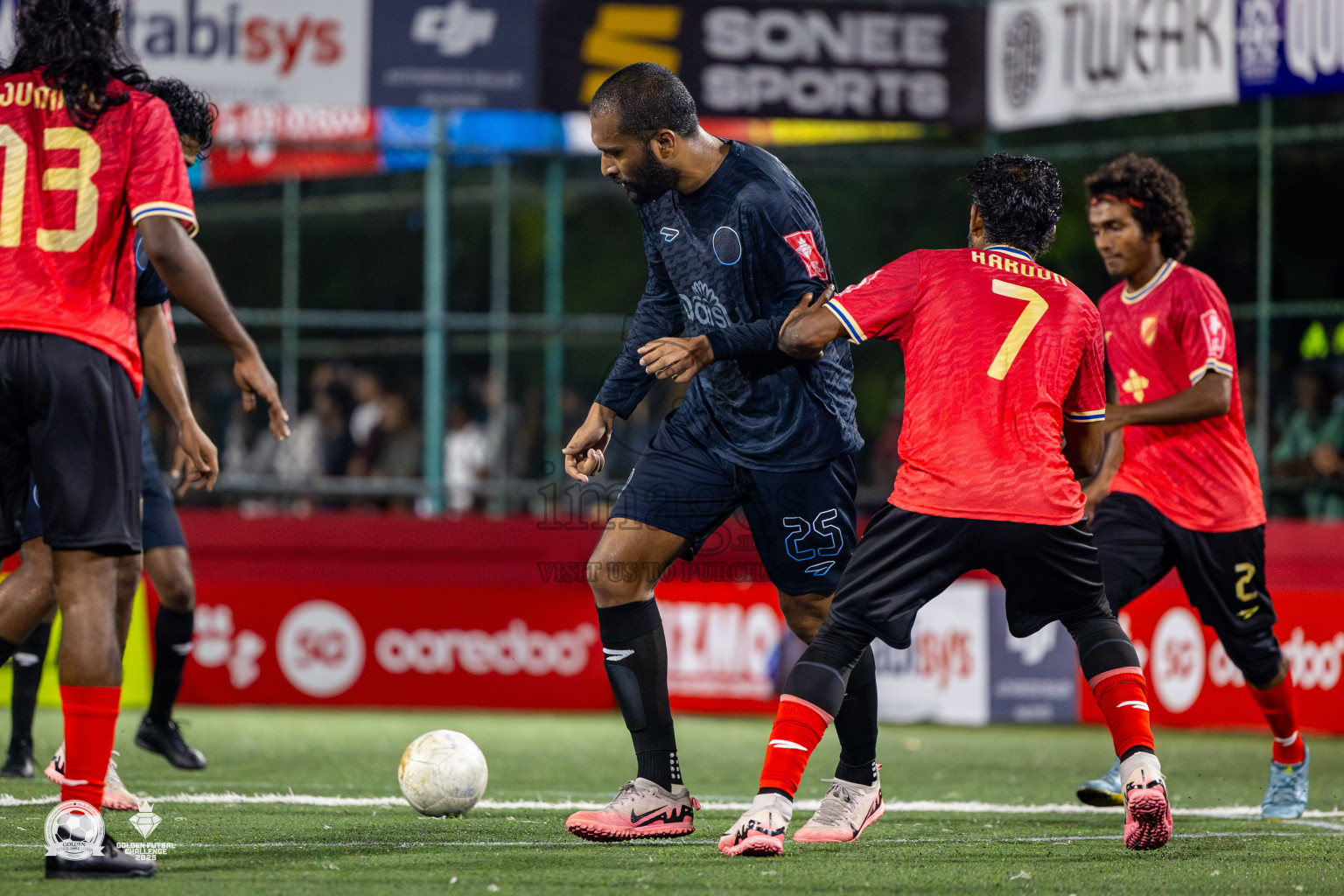 Dh Kudahuvadhoo vs Dh Bandidhoo in Day 21 of Golden Futsal Challenge 2025 was held on Saturday , 25th January 2025, in Hulhumale', Maldives. Photos: Nausham Waheed / images.mv