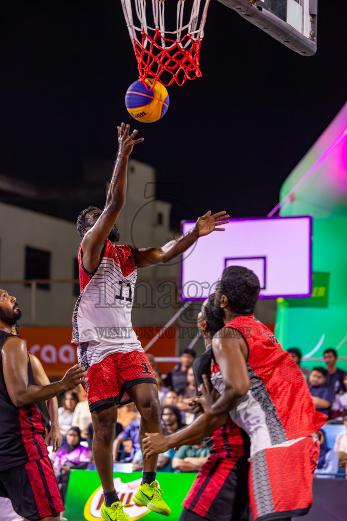 Final Day of MILO Ramadan 3x3 Challenge 2024 was held in Ekuveni Outdoor Basketball Court at Male', Maldives on Tuesday, 19th March 2024.
Photos: Ismail Thoriq / images.mv