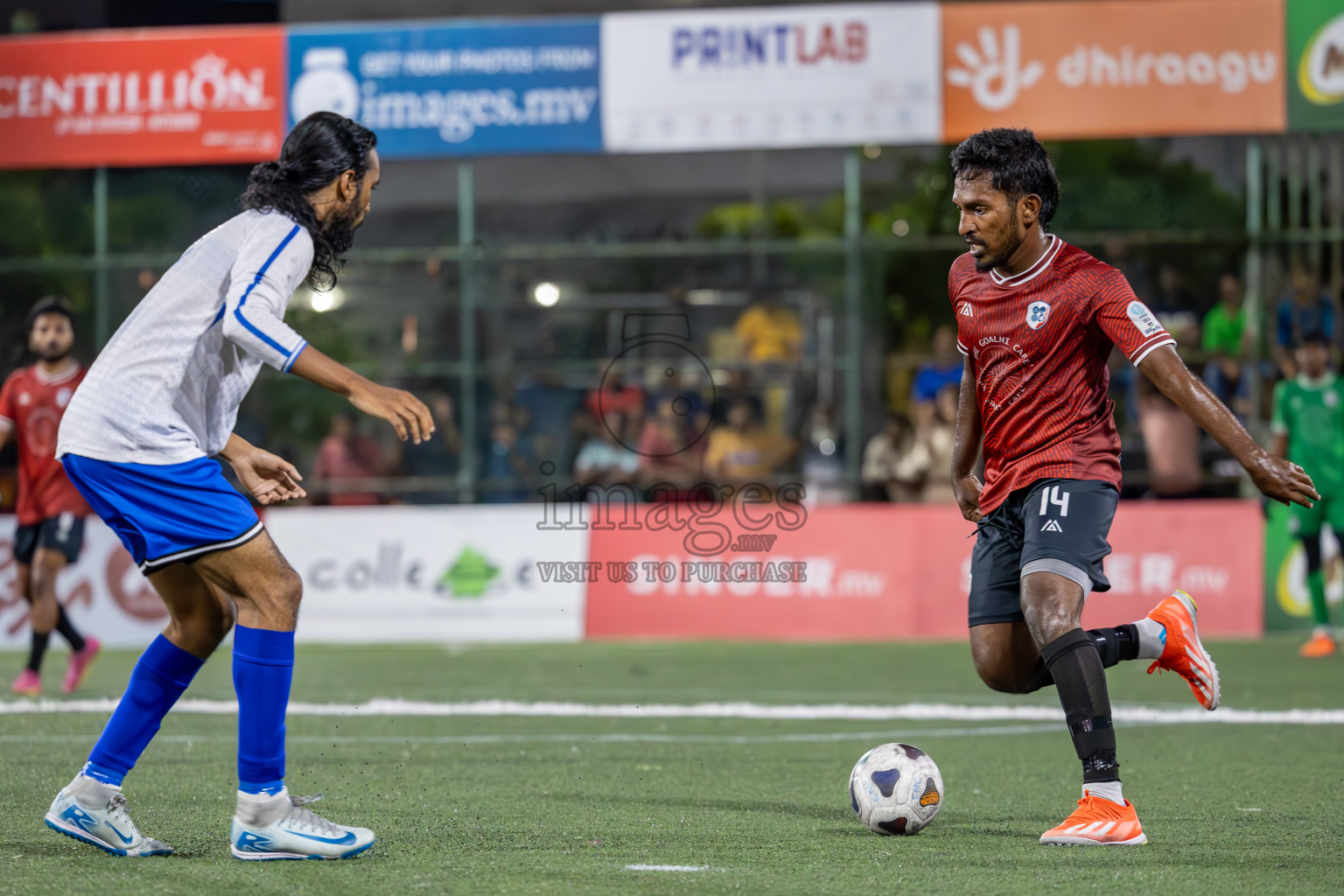 Team Badhahi vs Kulhivaru Vuzaara Club in the Semi-finals of Club Maldives Classic 2024 held in Rehendi Futsal Ground, Hulhumale', Maldives on Thursday, 19th September 2024. Photos: Ismail Thoriq / images.mv