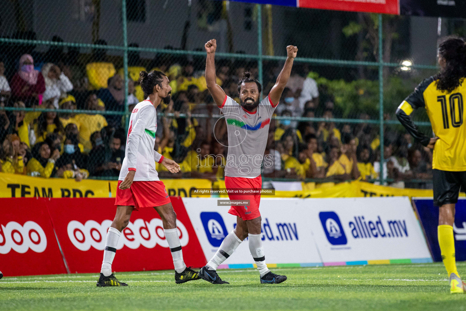 Team FSM Vs Prisons Club in the Semi Finals of Club Maldives 2021 held in Hulhumale, Maldives on 15 December 2021. Photos: Shuu Abdul Sattar / images.mv