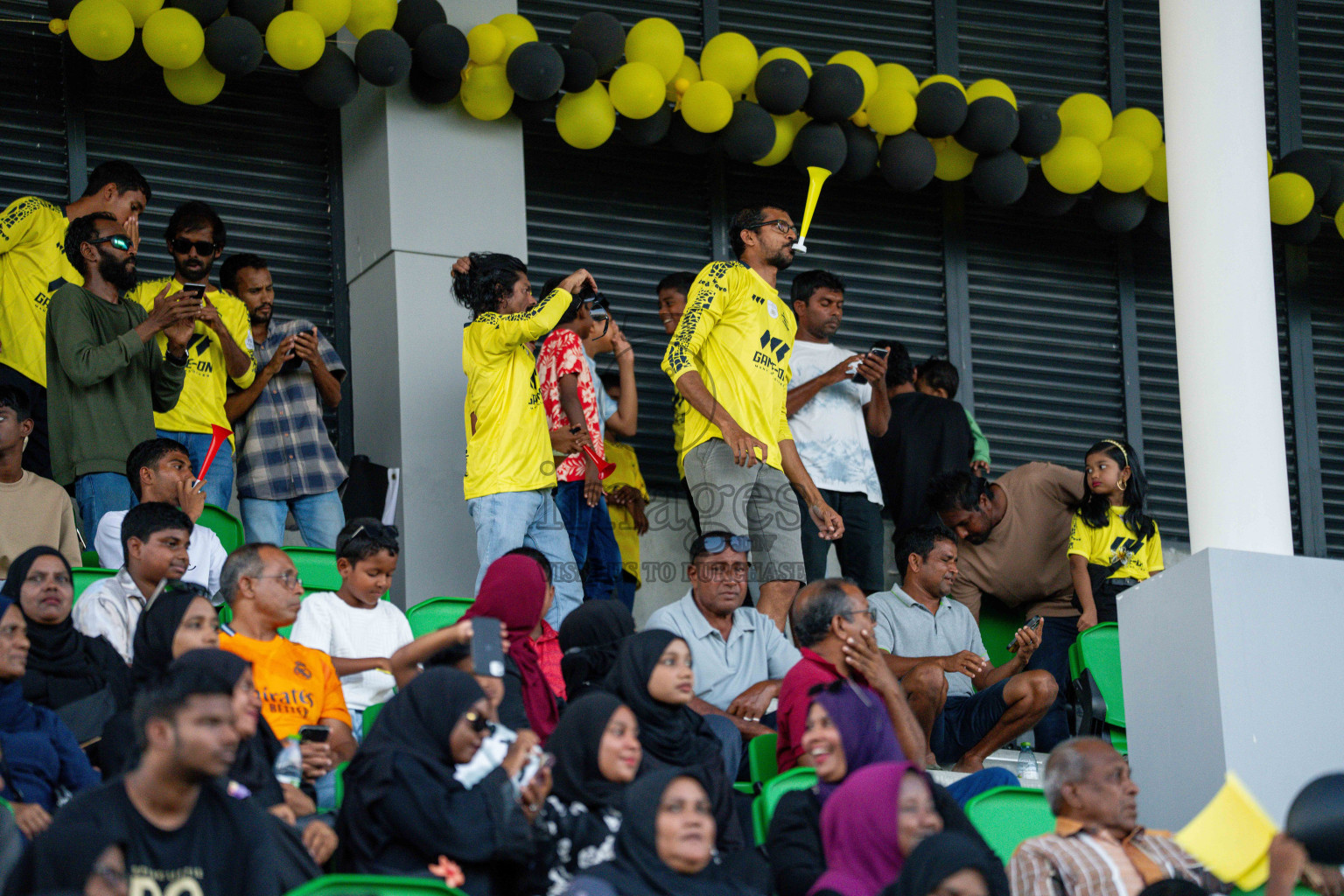 Final Match Irumathi Sports VS Velaa Sports Club in Day 9 of Eydhafushi Cup 2025 held in Eydhafushi Football Stadium at B. Eydhafushi, Maldives on Monday, 15th September 2025. Photos: Arif Rasheed / images.mv