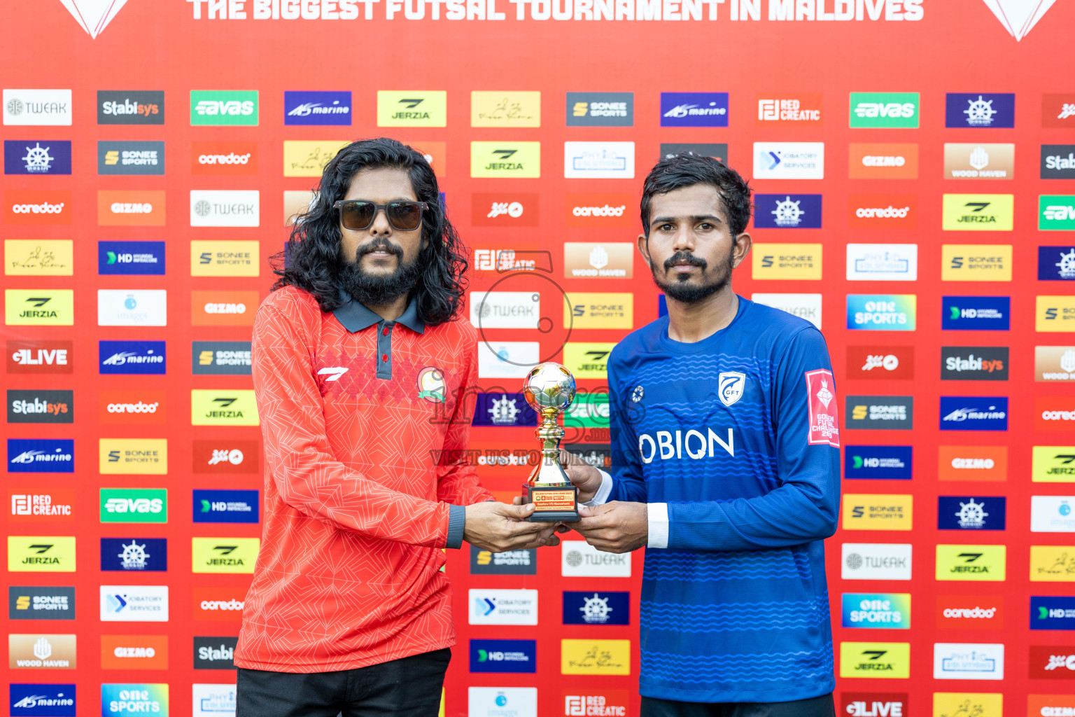 K Gaafaru vs K Himmafushi in Day 15 of Golden Futsal Challenge 2025 was held on Sunday, 19th January 2025, in Hulhumale', Maldives. Photos: Mohamed Mahfooz Moosa / images.mv