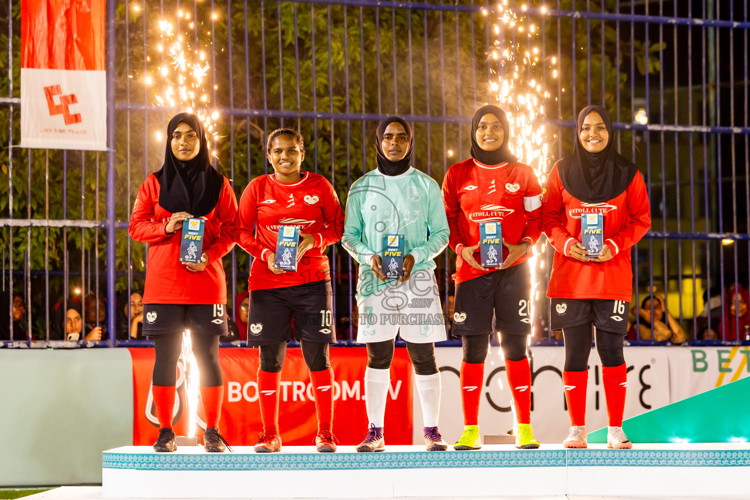Closing Ceremony of Better in Baa Futsal Fiesta 2025 held in B. Eydhafushi, Maldives on Monday, 17th November 2025. Photos: Nausham Waheed / images.mv