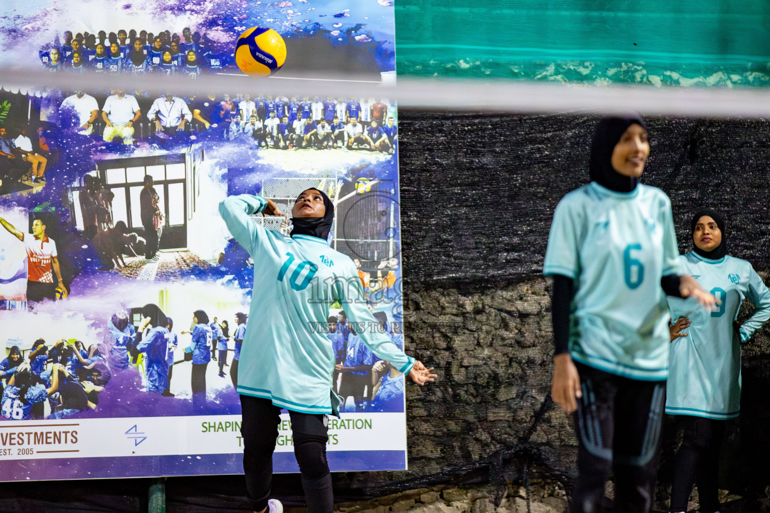 U19 Male and Atoll Girl's Finals in Day 9 of Interschool Volleyball Tournament 2024 was held in ABC Court at Male', Maldives on Saturday, 30th November 2024. Photos: Hassan Simah / images.mv