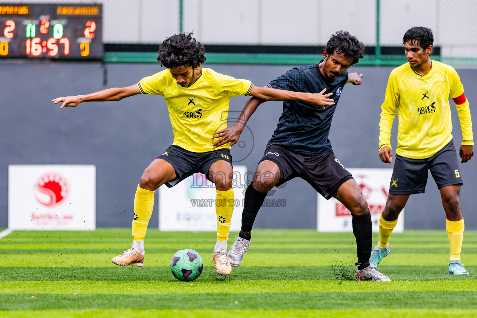 Xephyrs vs Fasgandu SC in Day 14 of BG Futsal Challenge 2024 was held on Sunday, 25th March 2024, in Male', Maldives Photos: Nausham Waheed / images.mv