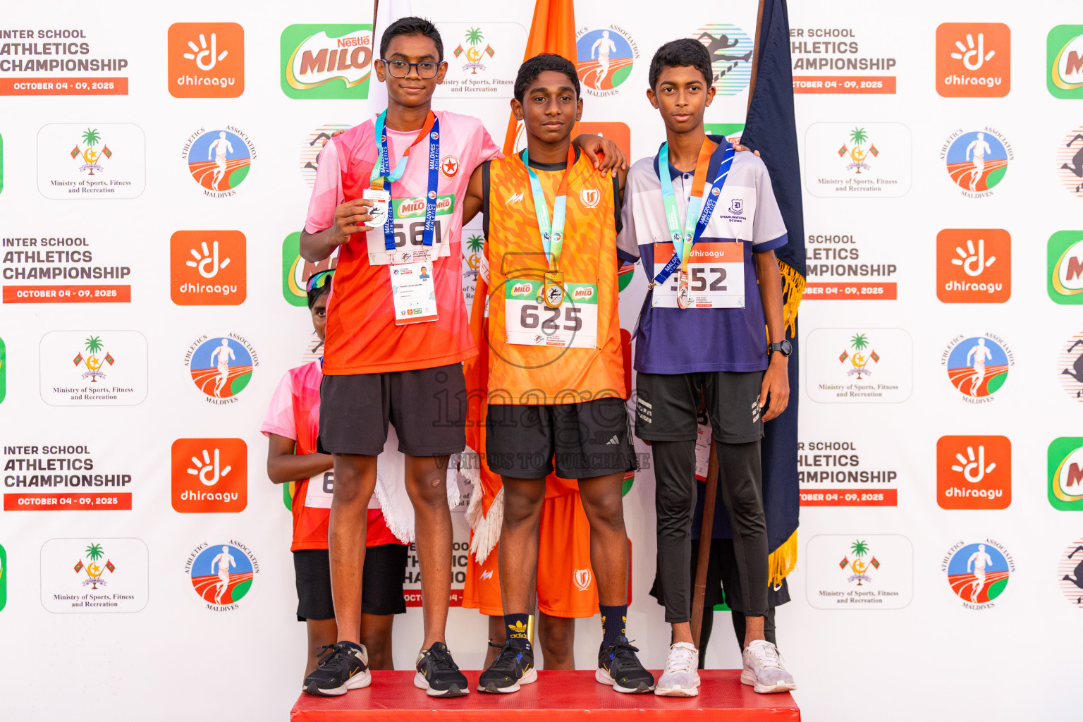 Day 4 of Inter-school Athletics Championship 2025 held in Ekuveni Synthetic Track, Male', Maldives on Thursday, 09th October 2025. Photos by: Raaif Yoosuf / Images.mv