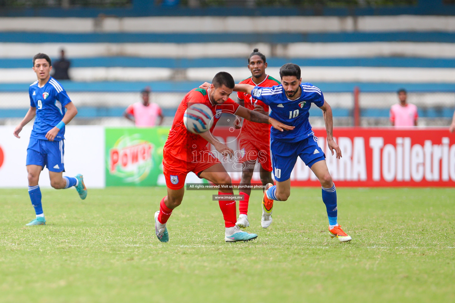 Kuwait vs Bangladesh in the Semi-final of SAFF Championship 2023 held in Sree Kanteerava Stadium, Bengaluru, India, on Saturday, 1st July 2023. Photos: Nausham Waheed, Hassan Simah / images.mv