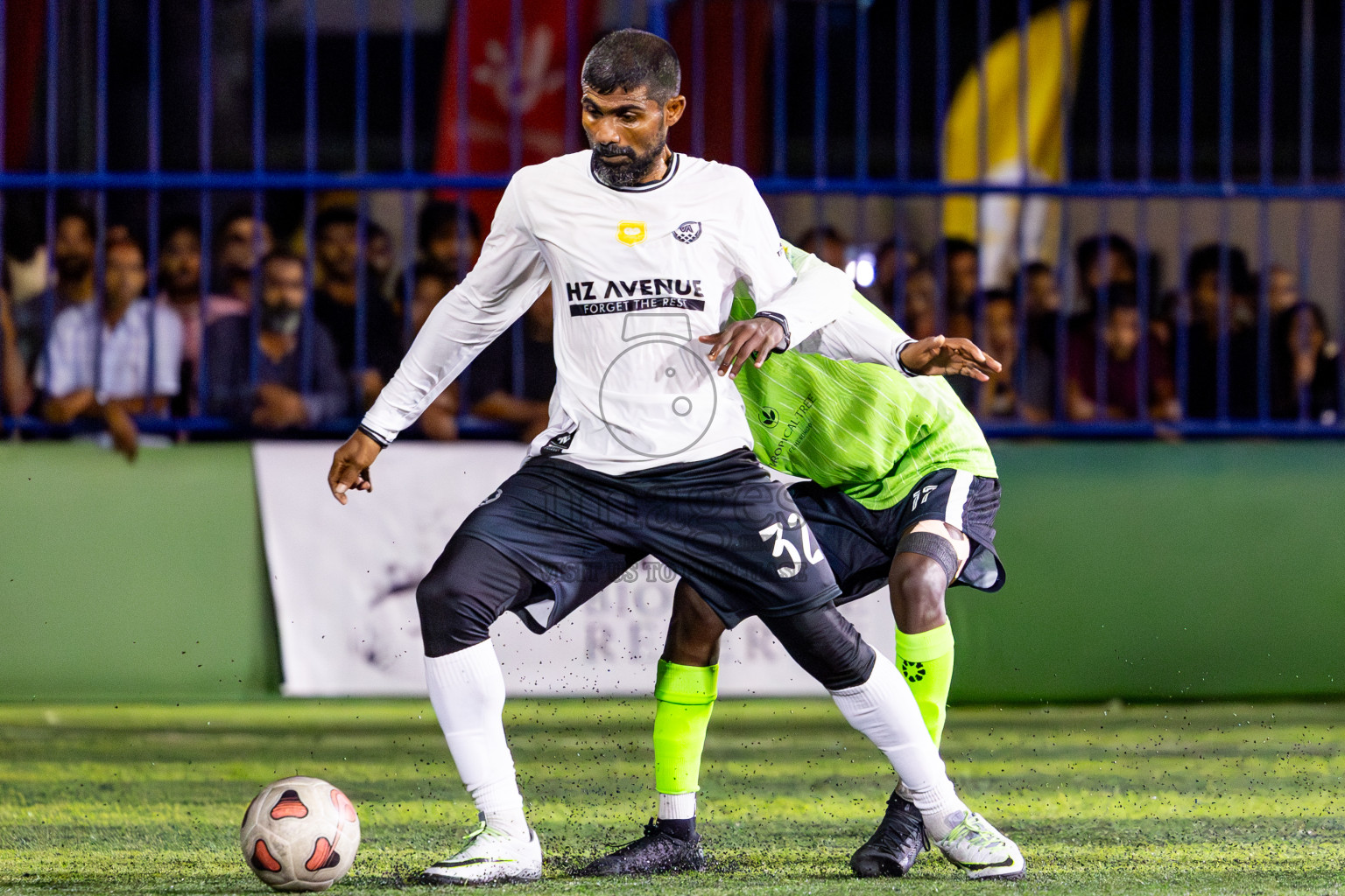 Fehendhoo vs Eydhafushi in Day 7 of Better in Baa Futsal Fiesta 2025 Men's division held in B. Eydhafushi, Maldives on Tuesday, 11th November 2025. Photos: Nausham Waheed / images.mv