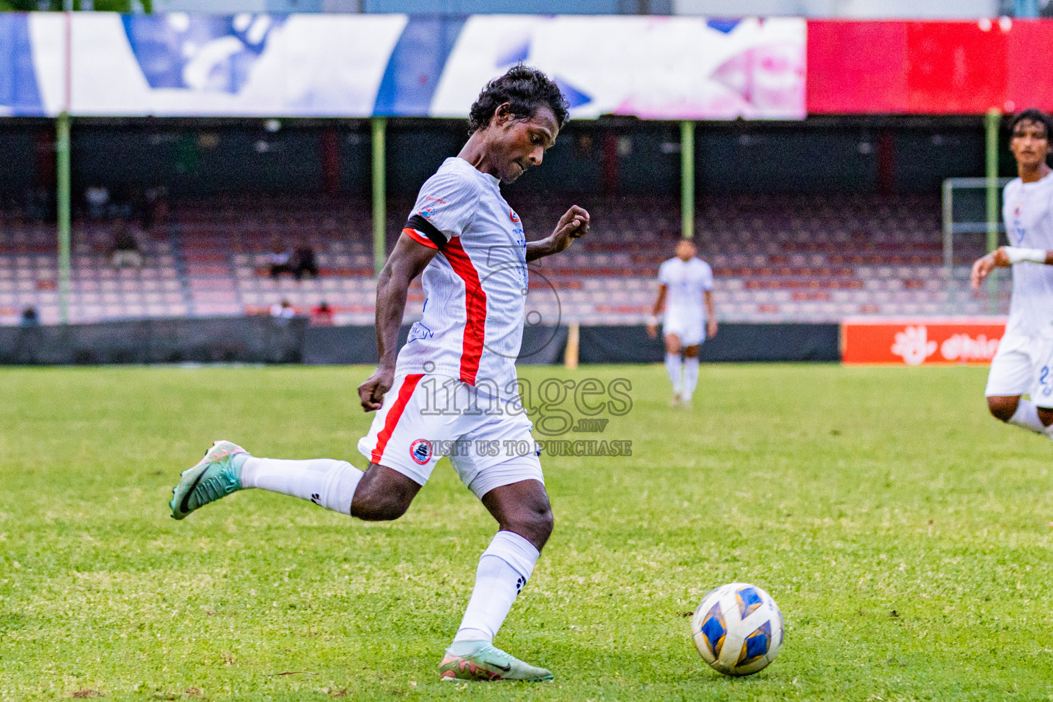 Club Valencia vs Odi Sports Club in Dhivehi Premier League 2025/26 held in National Football Stadium, Male', Maldives on Friday, 26th September 2025. Photos: Areef Adam / Images.mv