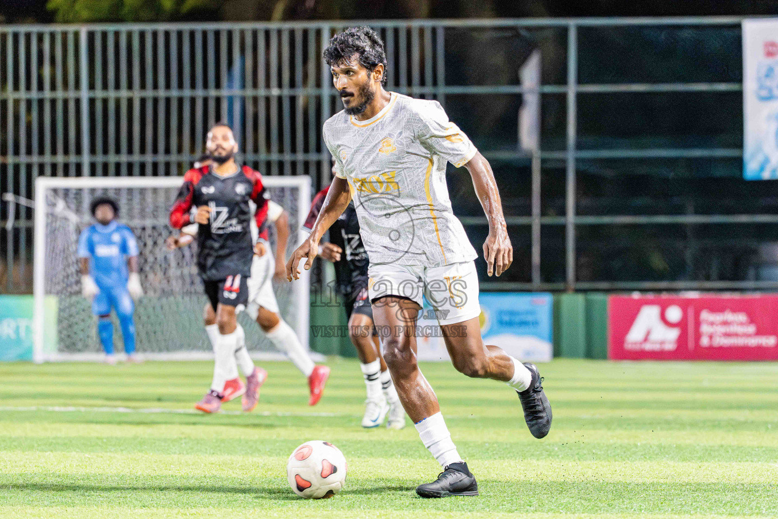Lecrose VS BGSC in Day 4 - Fonadhoo Youth Futsal Challenge 2025 held in Fonadhoo Futsal Stadium, L. Fonadhoo, Maldives on Wednesday, 29th October 2025 Photos: Arif Rasheed / images.mv