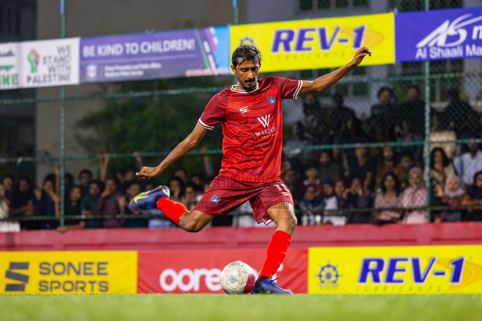 GA Dhevvadhoo vs GA Gemanafushi in Day 24 of Golden Futsal Challenge 2024 was held on Wednesday , 7th February 2024 in Hulhumale', Maldives
Photos: Ismail Thoriq / images.mv