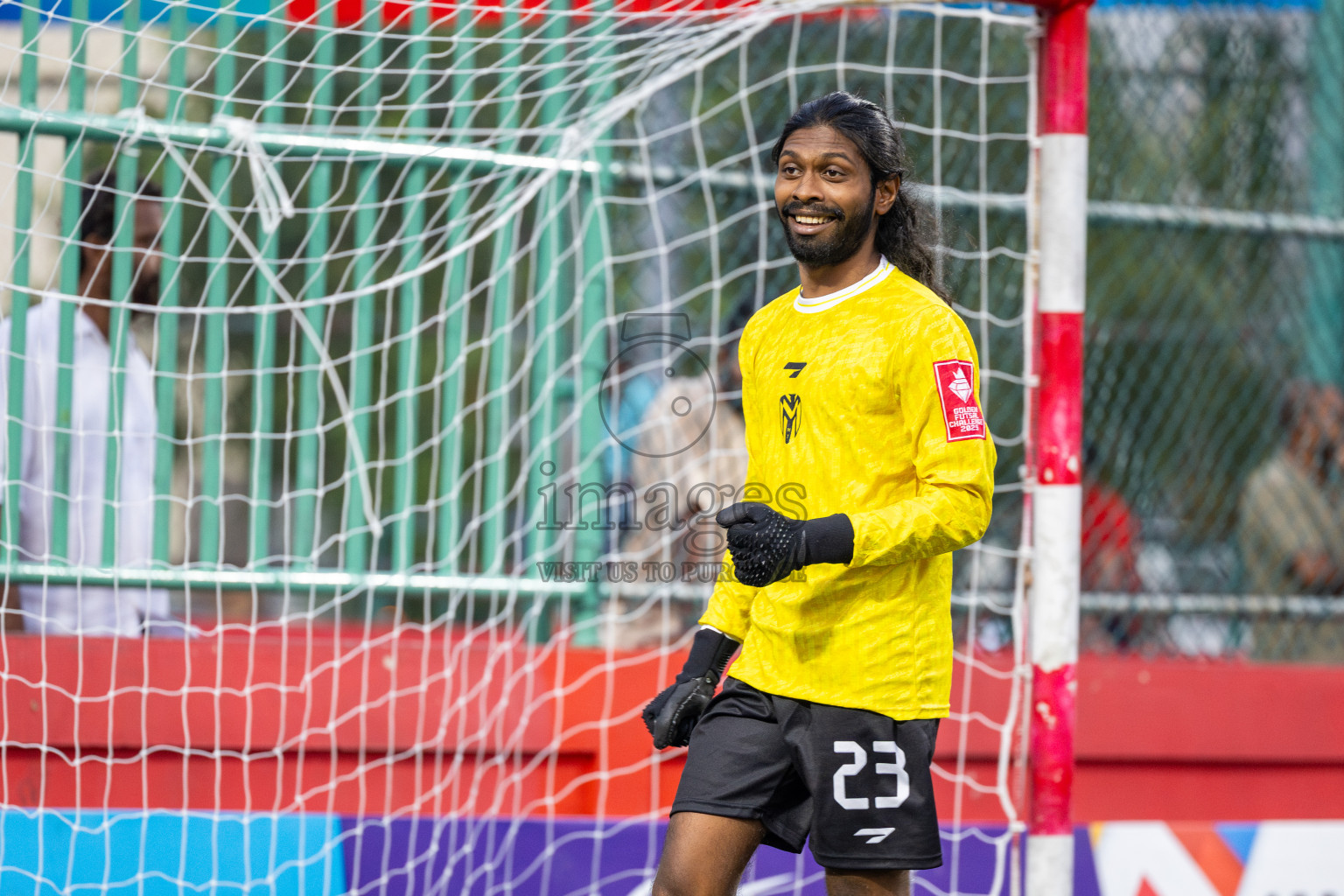 Dh Bandidhoo vs Dh Maaenboodhoo in Day 13 of Golden Futsal Challenge 2025 was held on Friday, 17th January 2025, in Hulhumale', Maldives Photos: Ismail Thoriq / images.mv