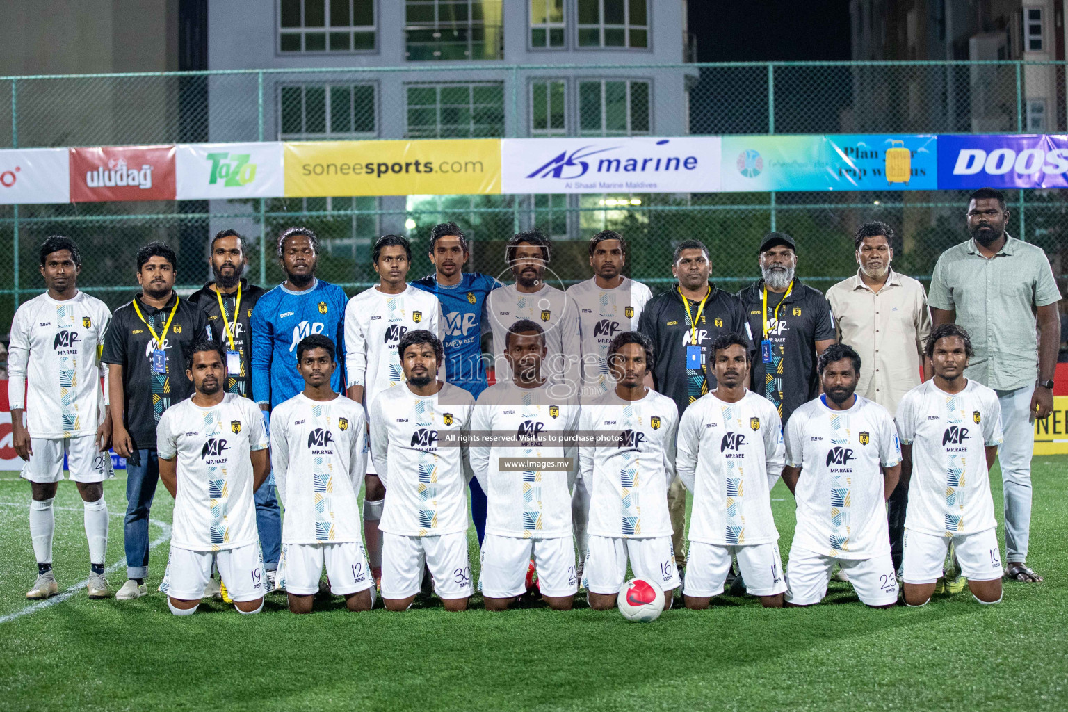 HDh. Finey vs HDh. Kumundhoo in Golden Futsal Challenge 2023 on 05 February 2023 in Hulhumale, Male, Maldives